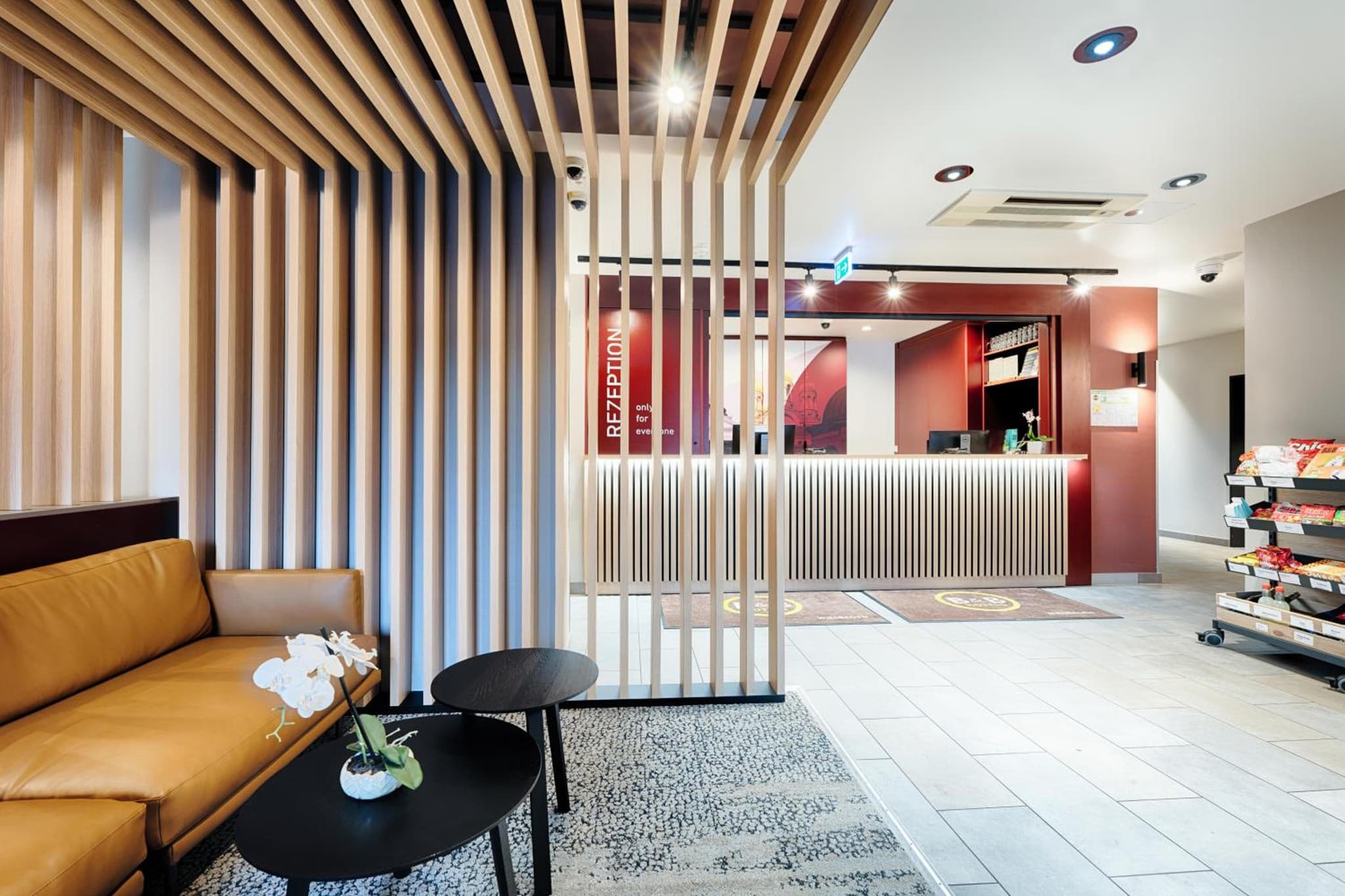 B&B HOTEL Wiesbaden-Hbf photo 6