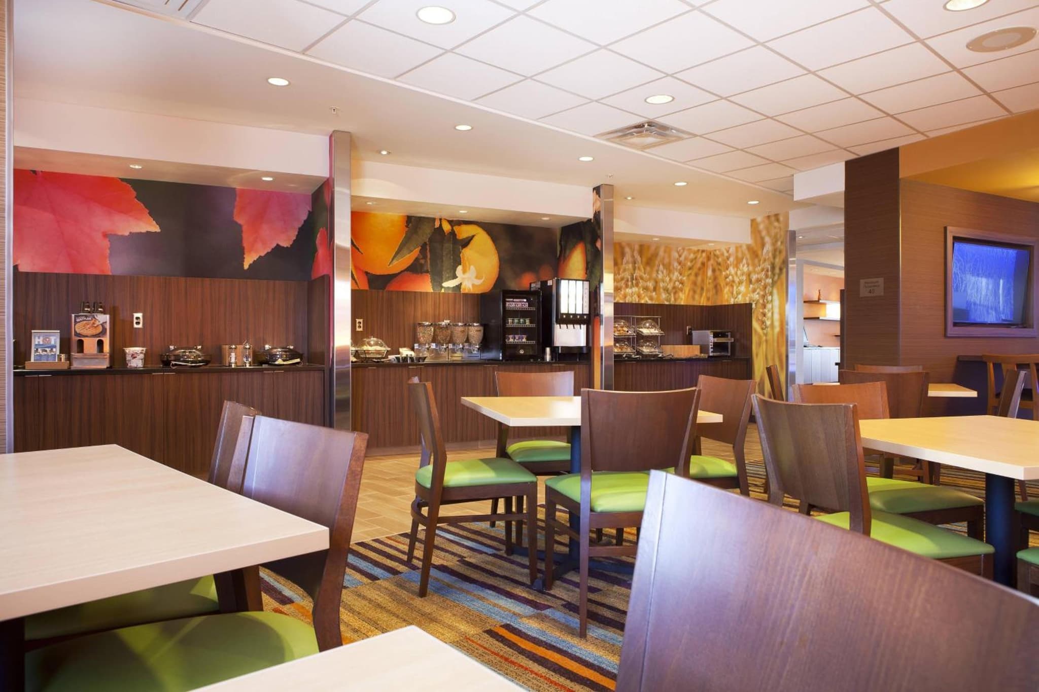 Fairfield Inn & Suites by Marriott Lethbridge photo 9