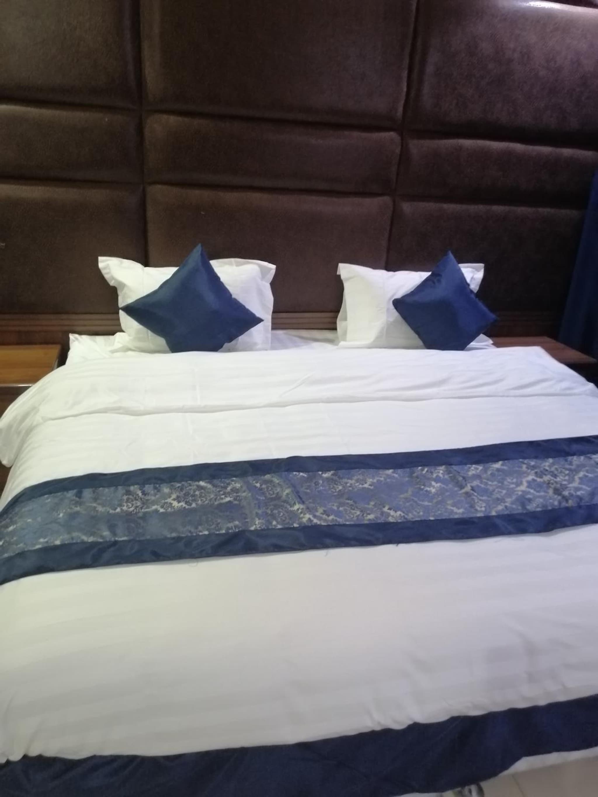 Roseline Hotel photo 8