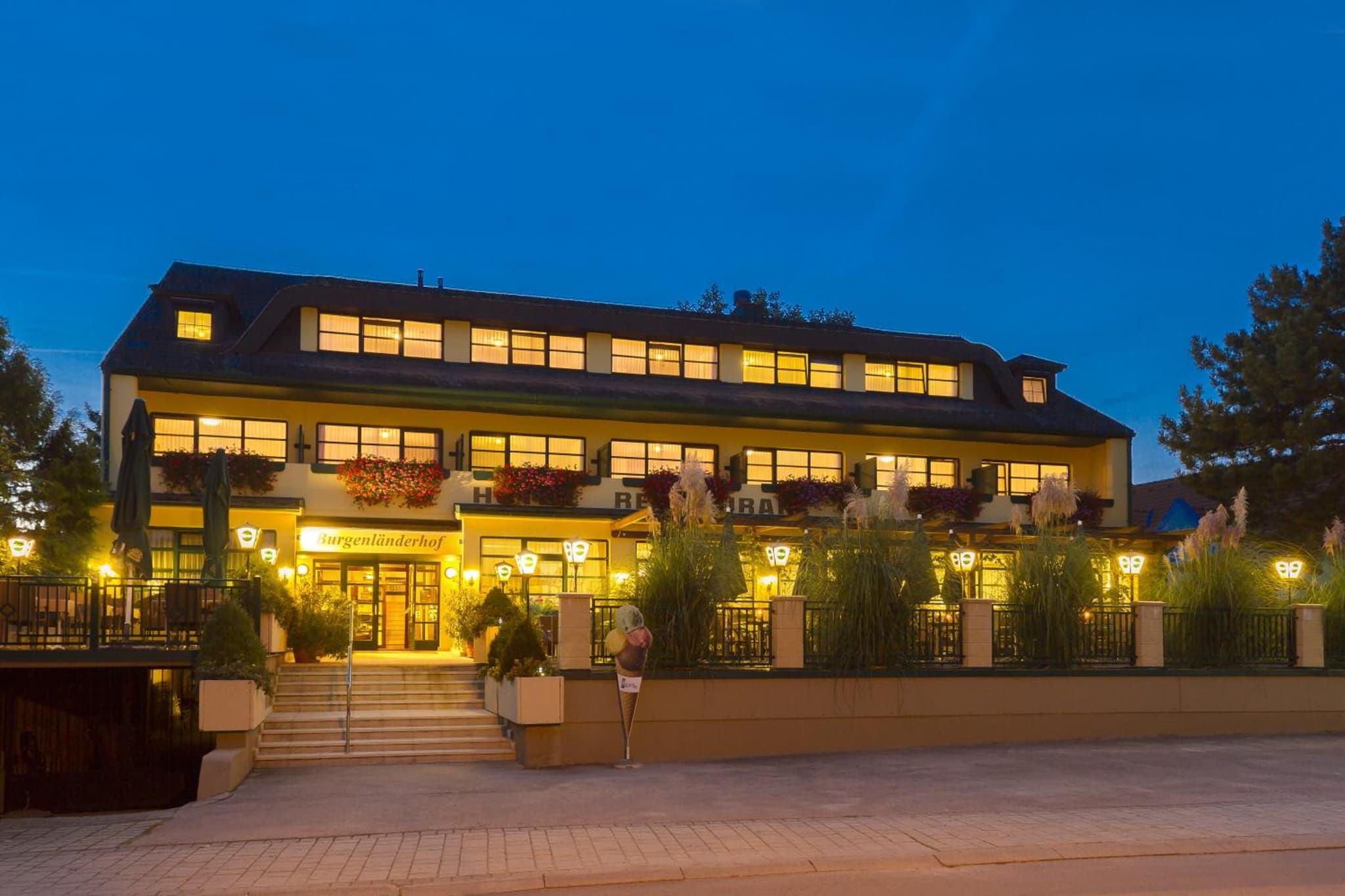 Burgenländerhof Hotel Garni photo 4