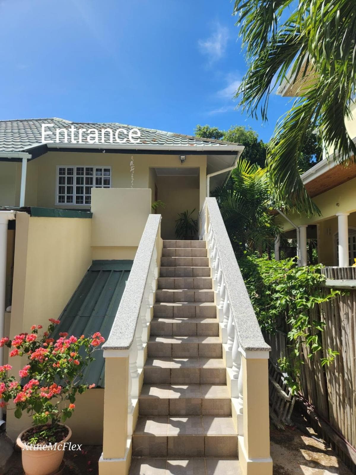 Captain's Villa photo 8