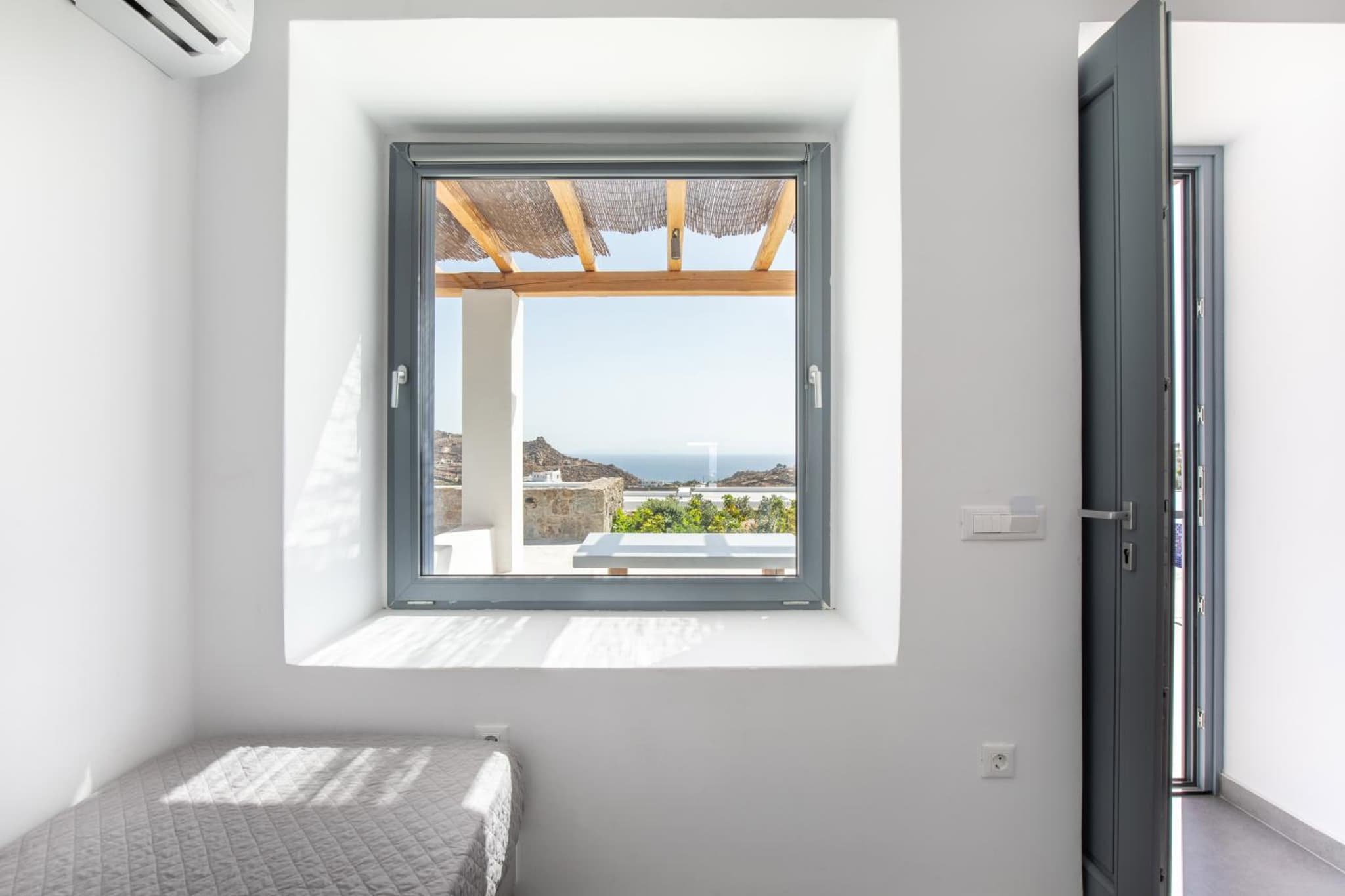 Lectus Mykonos photo 6