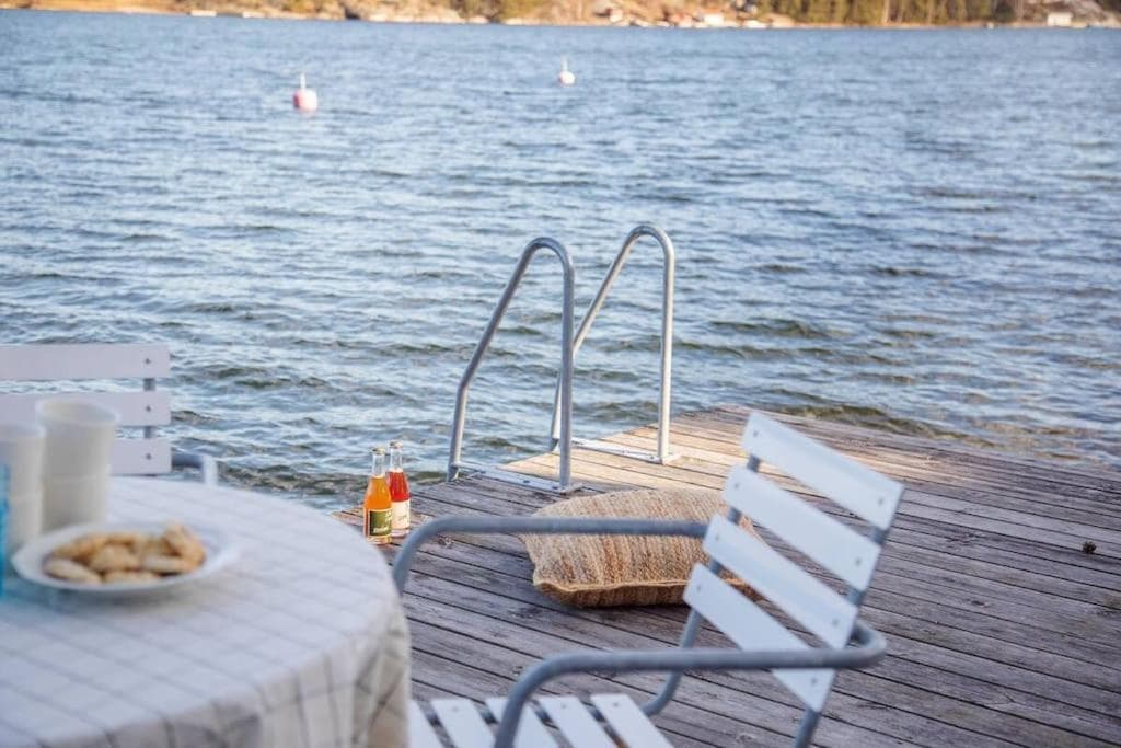 Spectacular lake plot, Stockholm archipelago photo 7