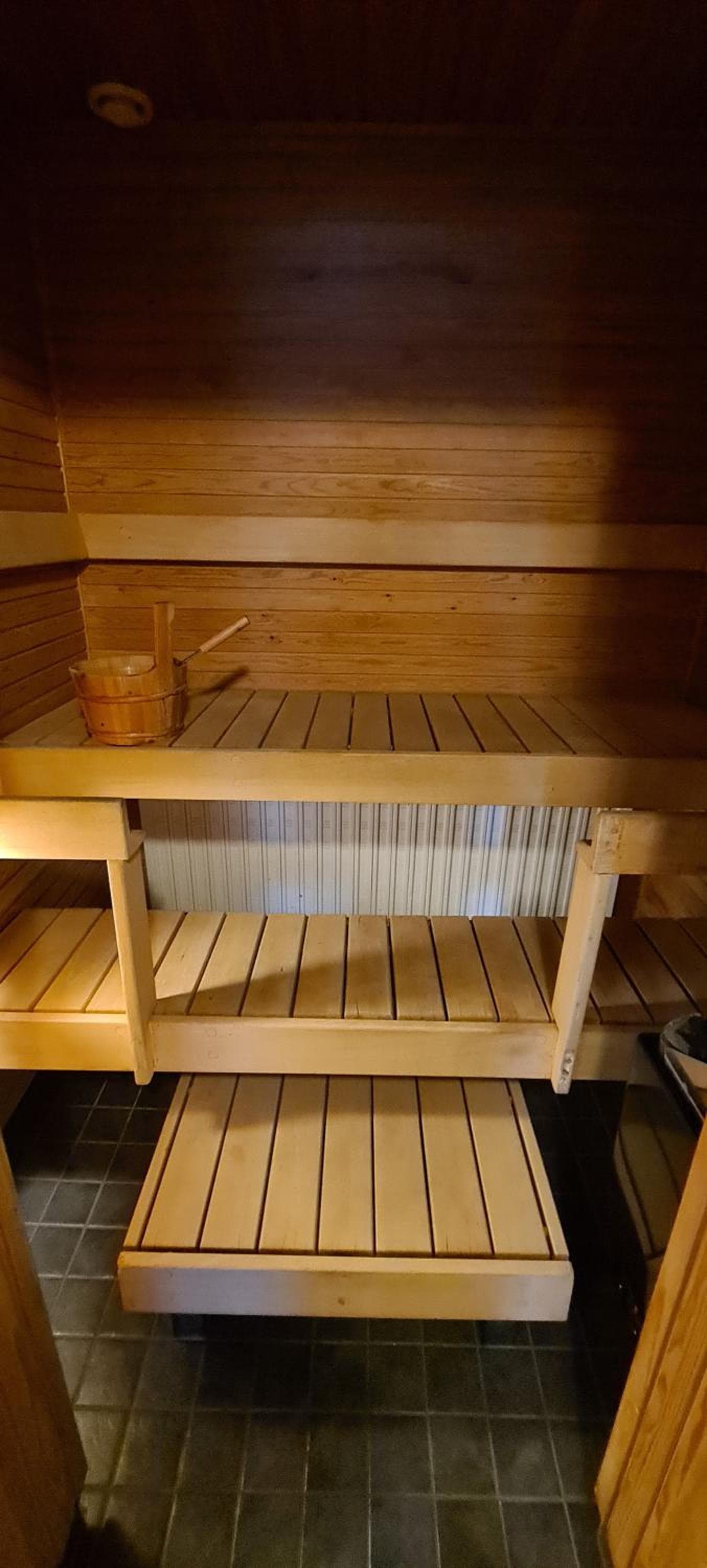Kattohuoneisto keskustassa photo 8