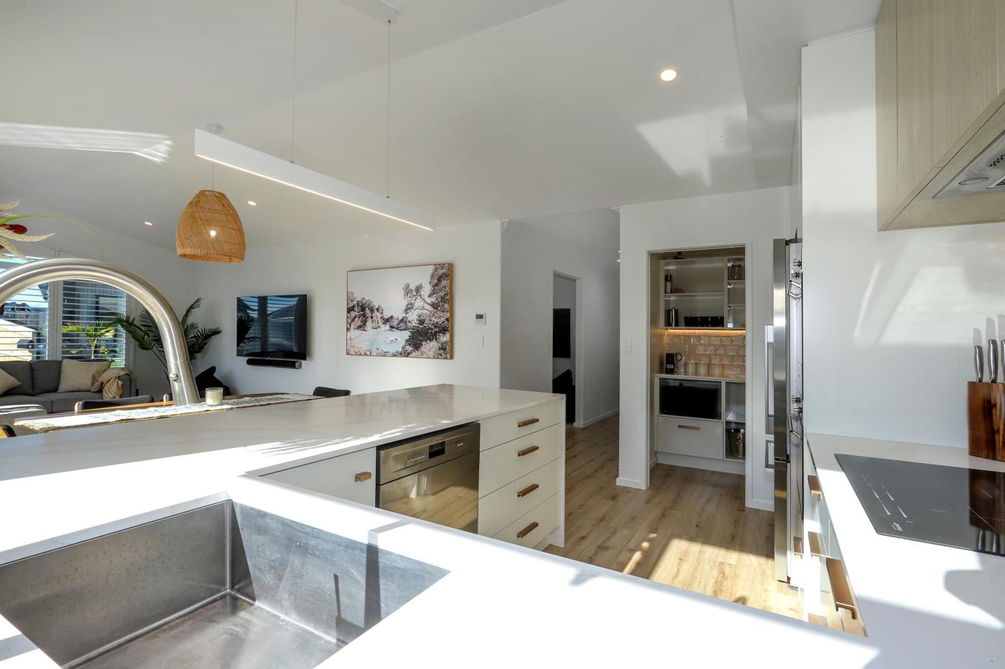 Papamoa Coastal Luxury photo 4