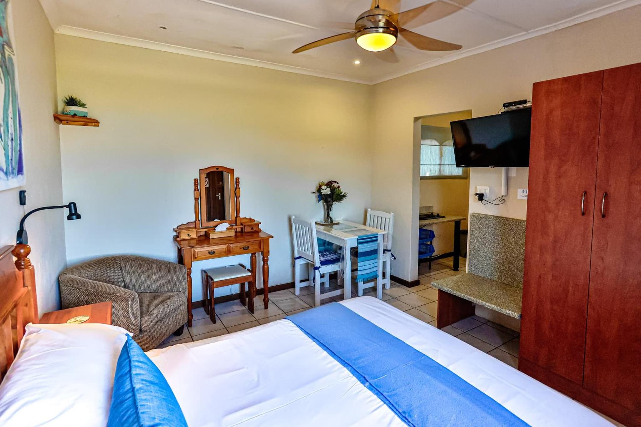 Zuider Zee Guest House photo 4