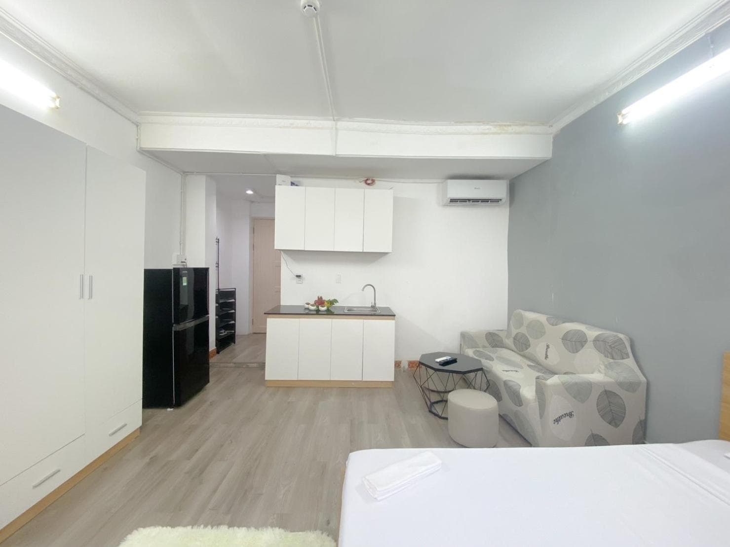 TYN Apartment photo 6