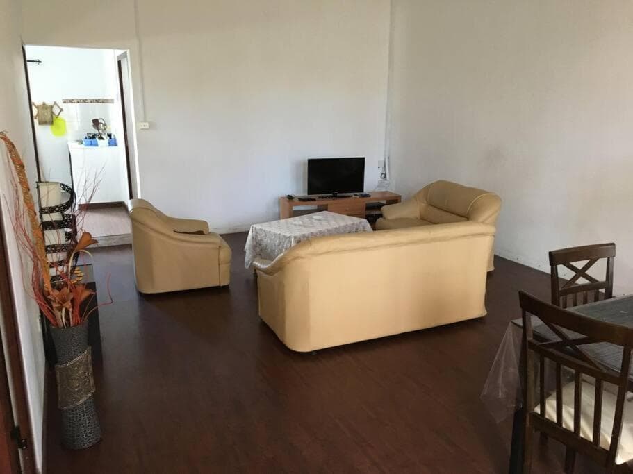 Modern and Cozy Apartment in Quatre Bornes photo 9