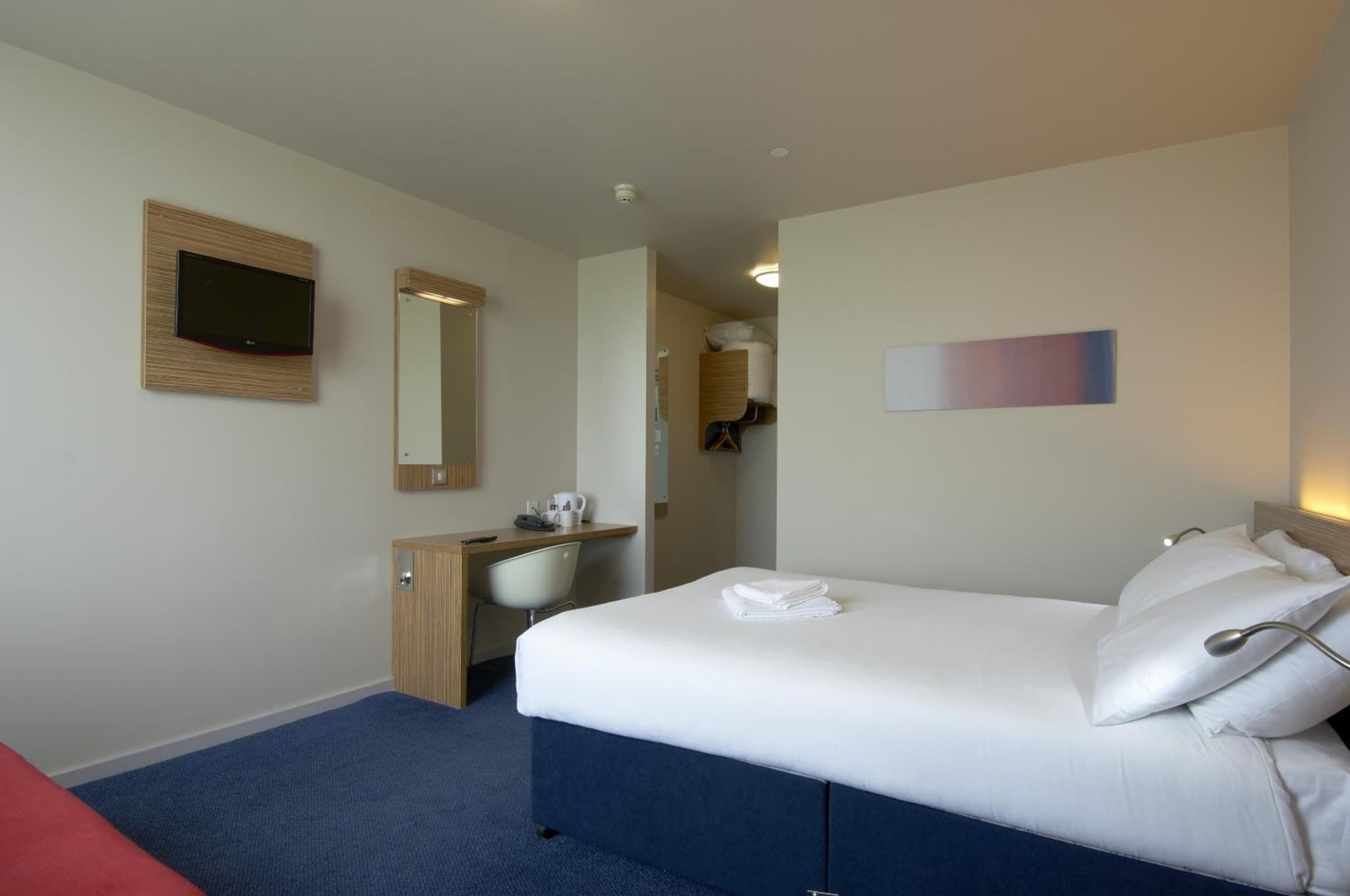 Travelodge Limerick Castletroy photo 2