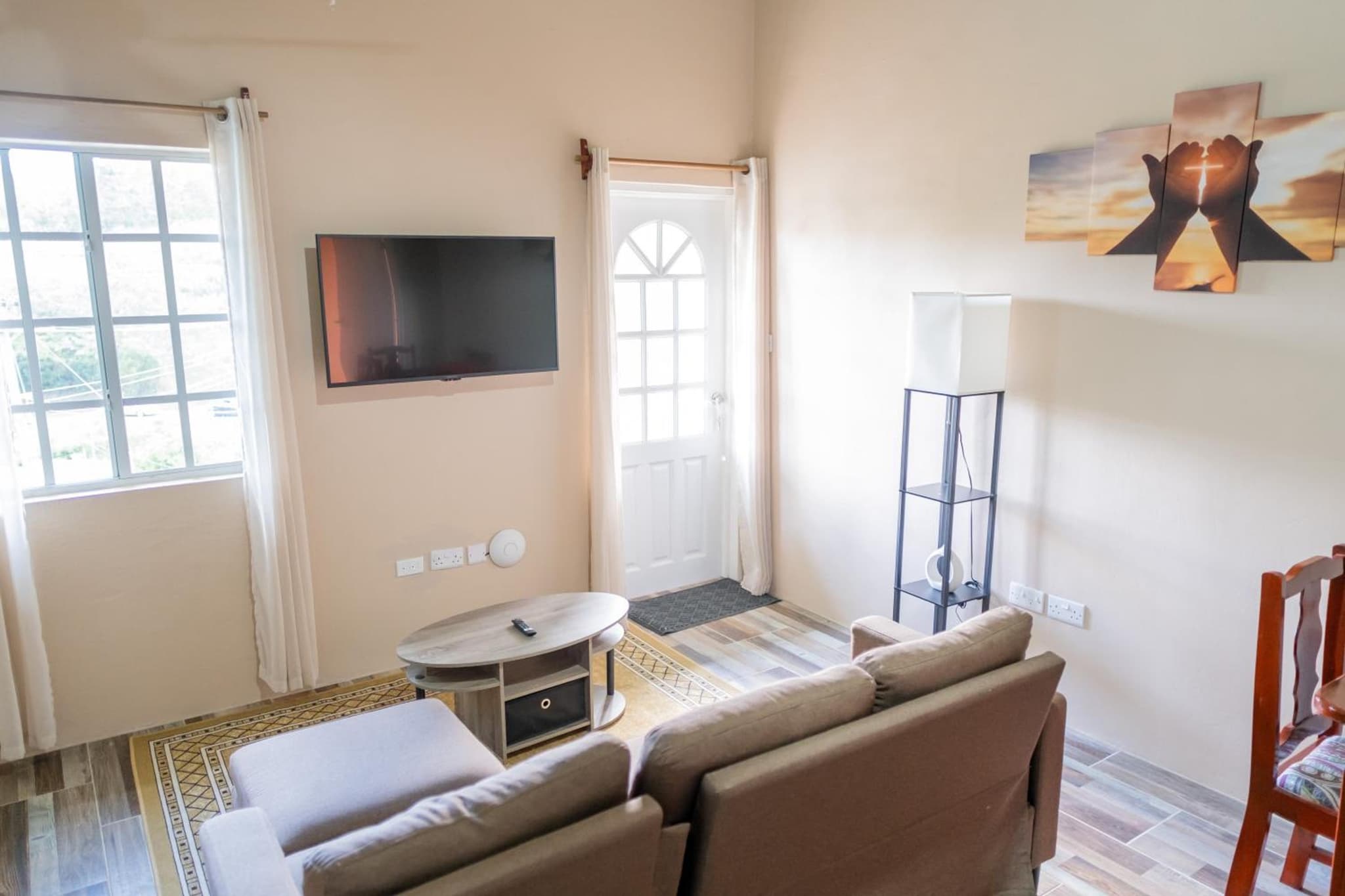 Golden Palms Apartment photo 2