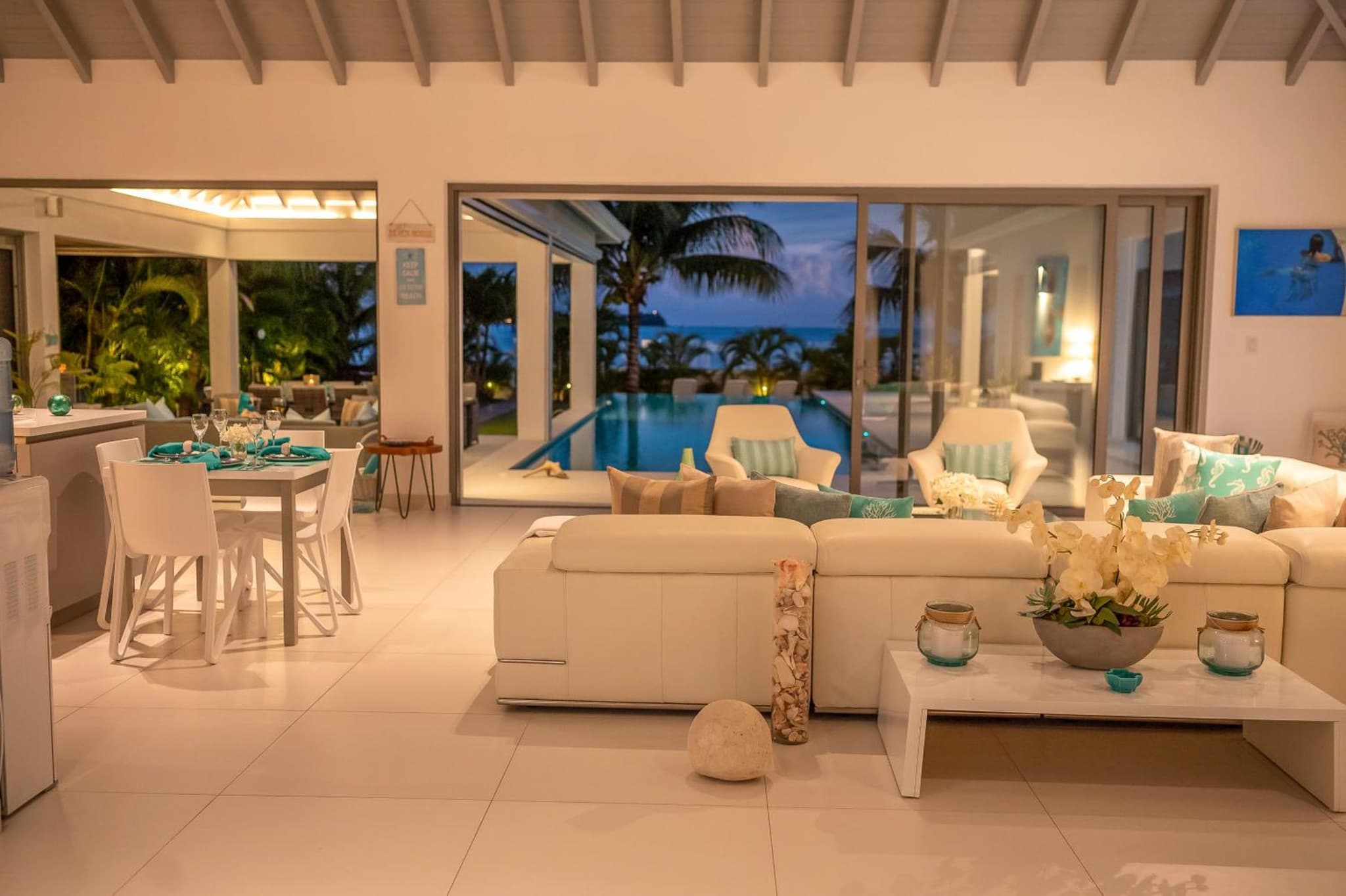 VIP The Beach House photo 4