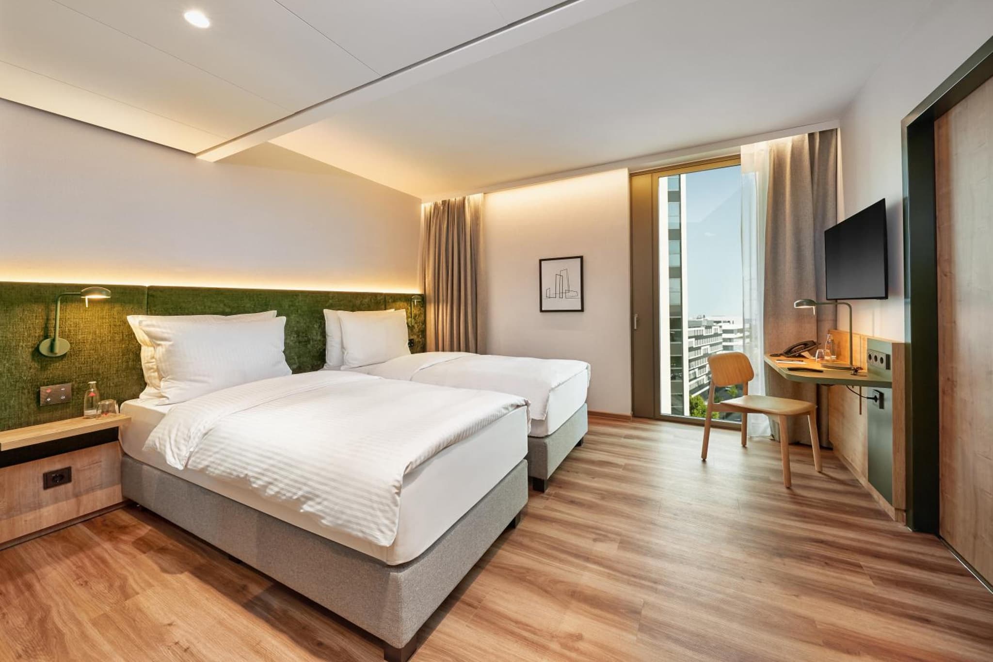 H+ Hotel Frankfurt Eschborn photo 3