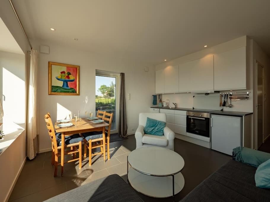 Beach front appartments in design eco-villa photo 4