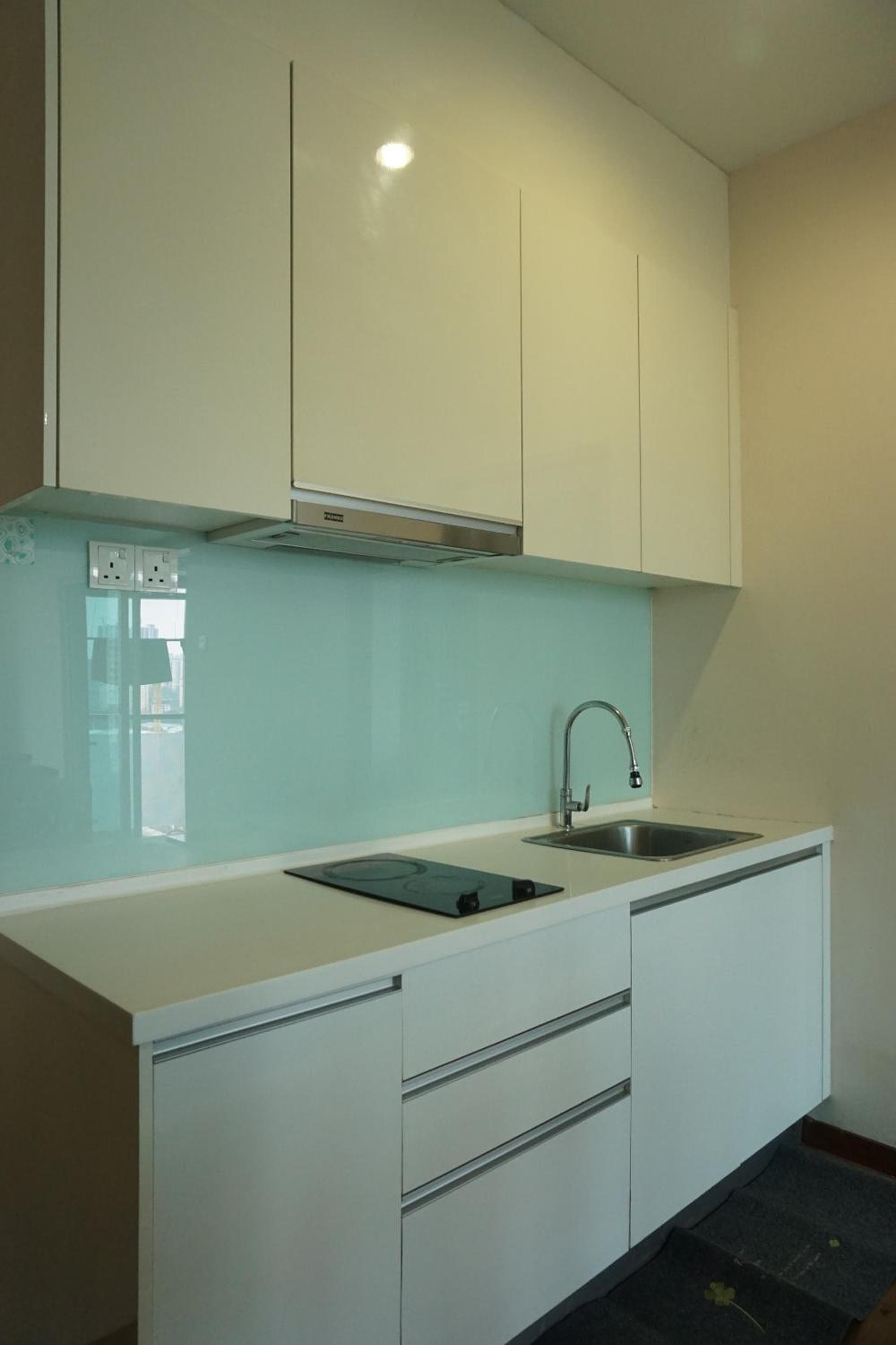 Happy House 2-4pax, 2 Free Parking Upstairs Mall, Columbia Hospital, TAR university,LRT Station, photo 5