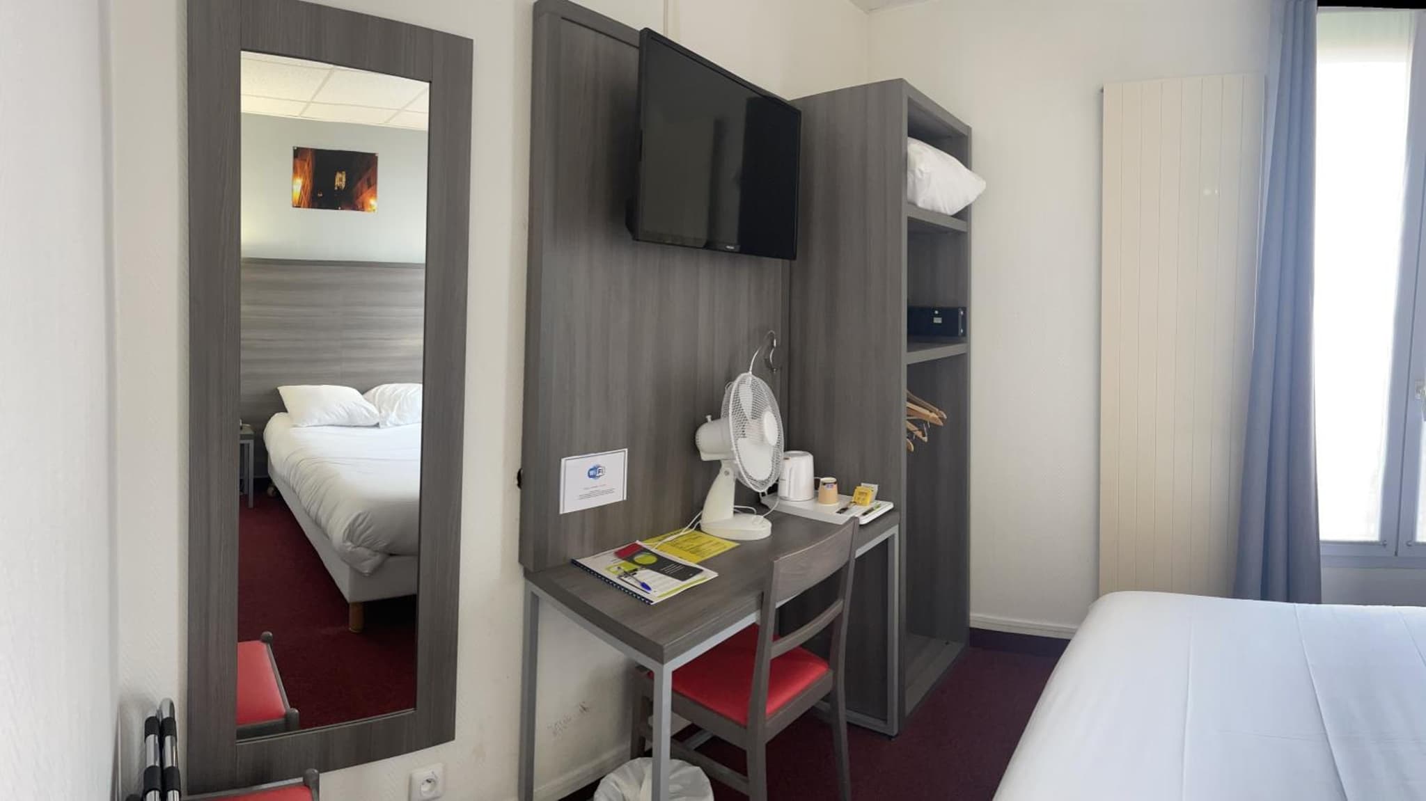 Hotel Lilas Gambetta photo 8