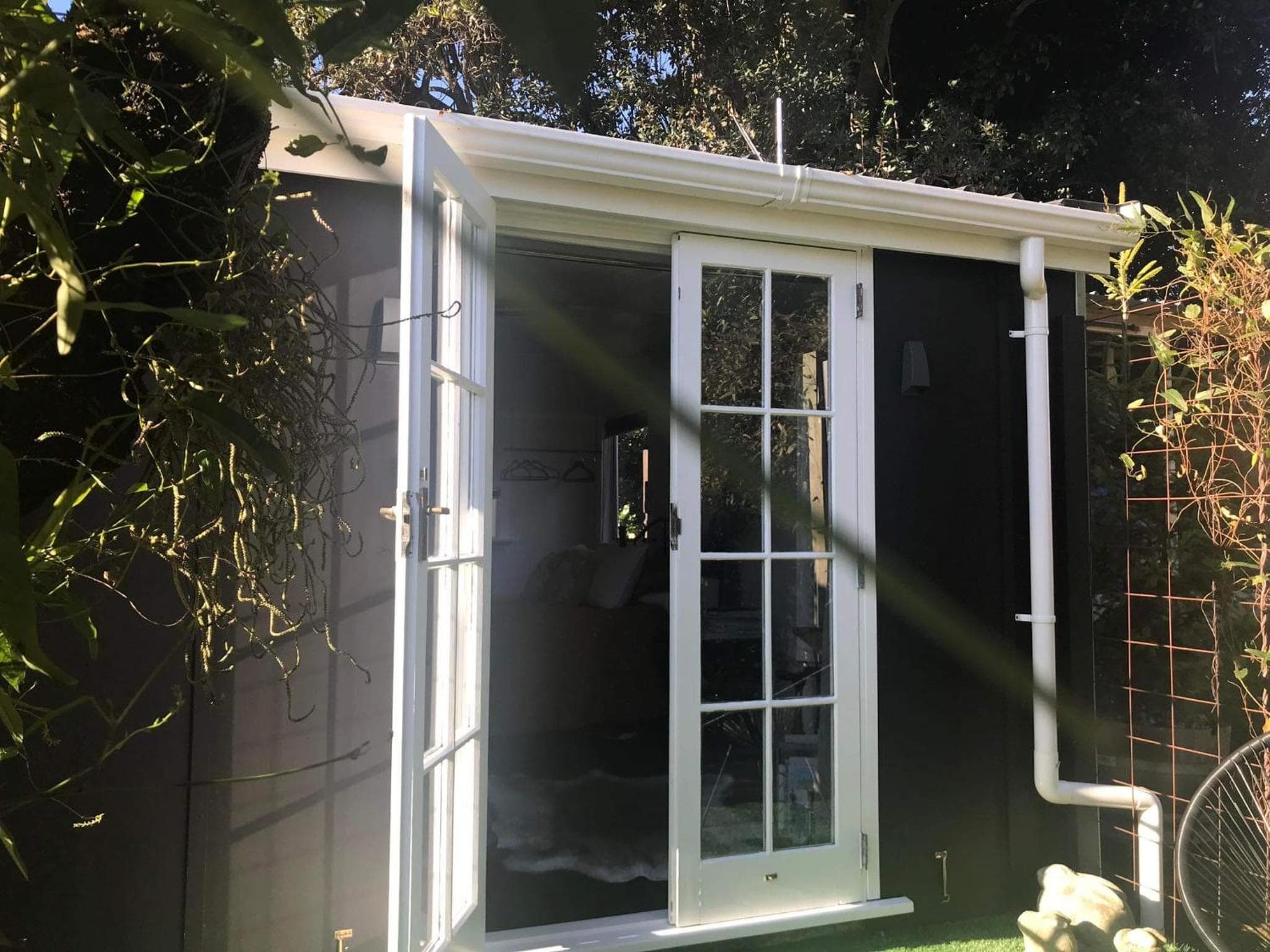 Orange Tree Cottage - garden hideaway photo 7