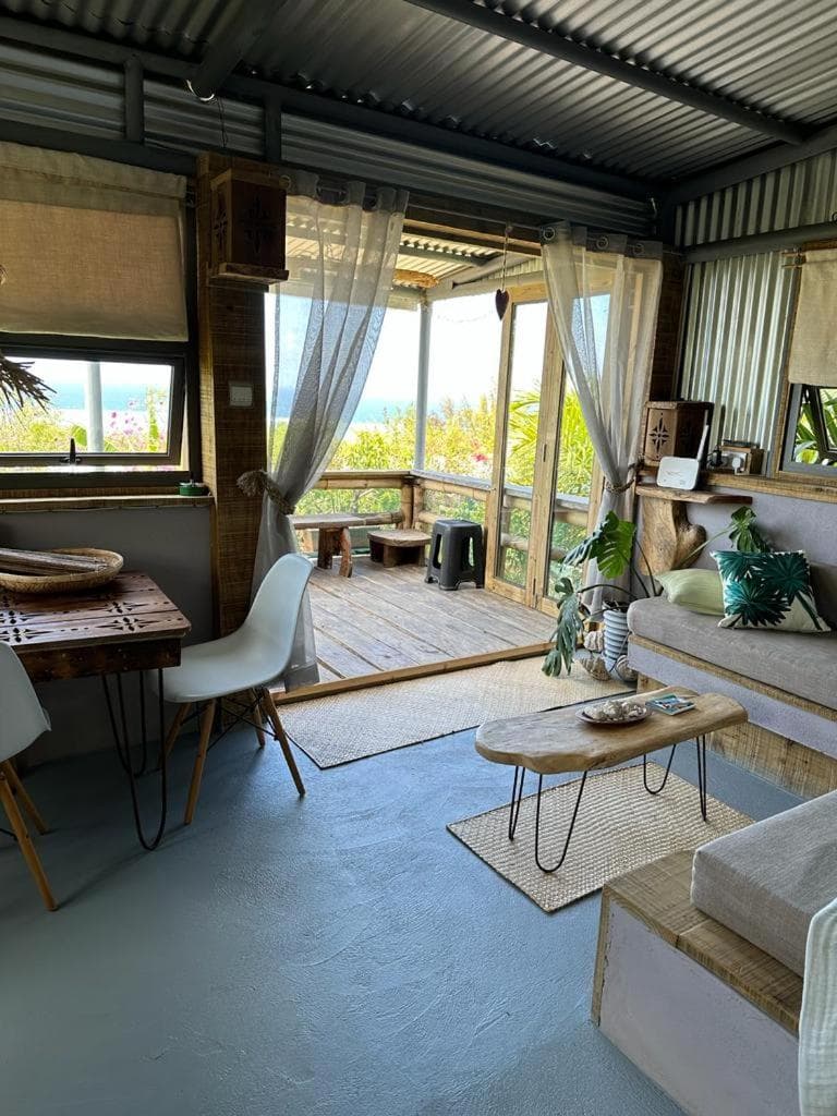 Lily Pad lodge Ocean View