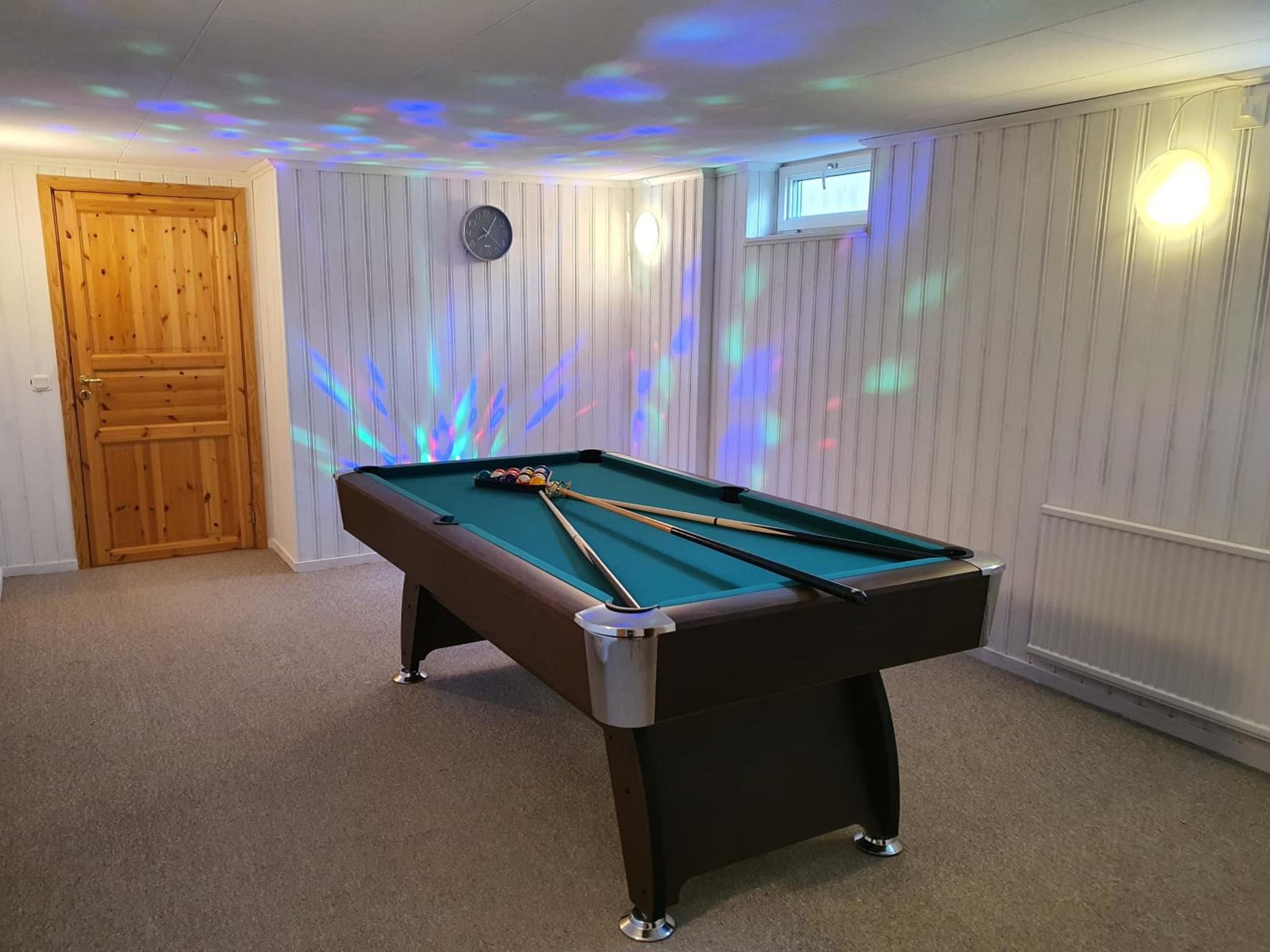 Villa for 10 persons with massage chair, sauna, billiard table and free electric vehicle station for electric cars photo 8