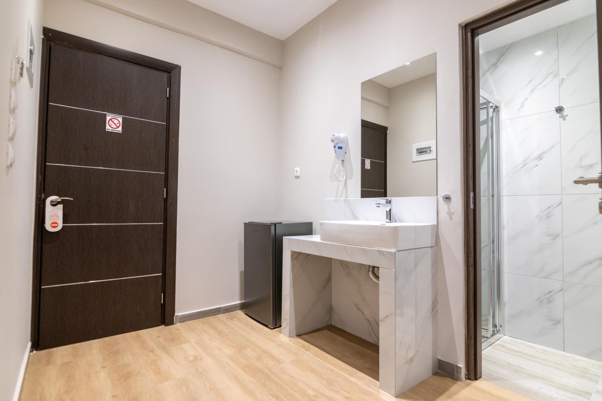 New Amaryllis Hotel photo 8