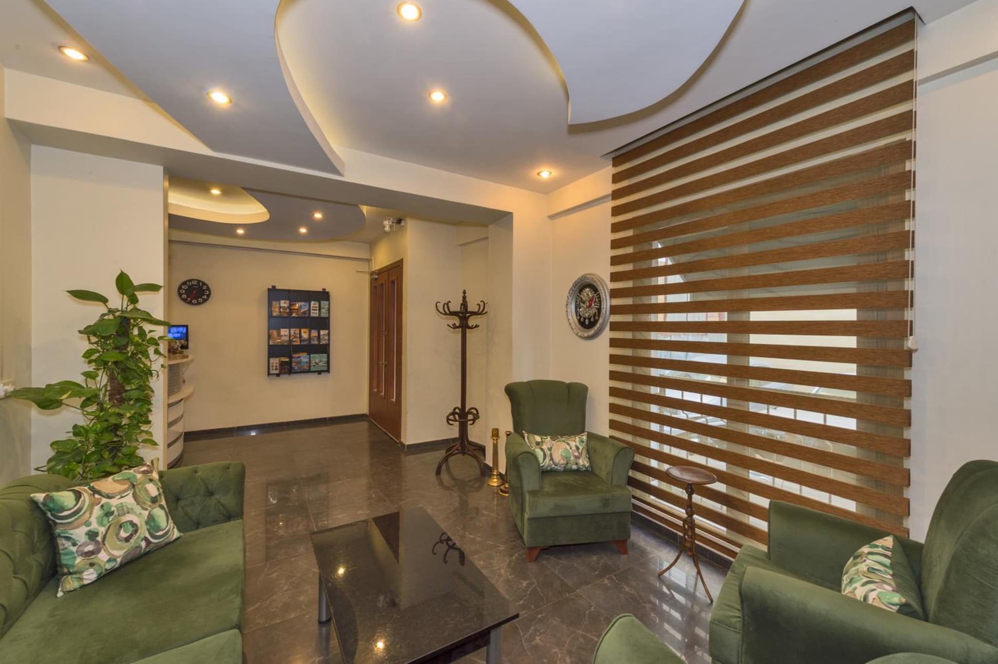 Invictum Residence photo 3