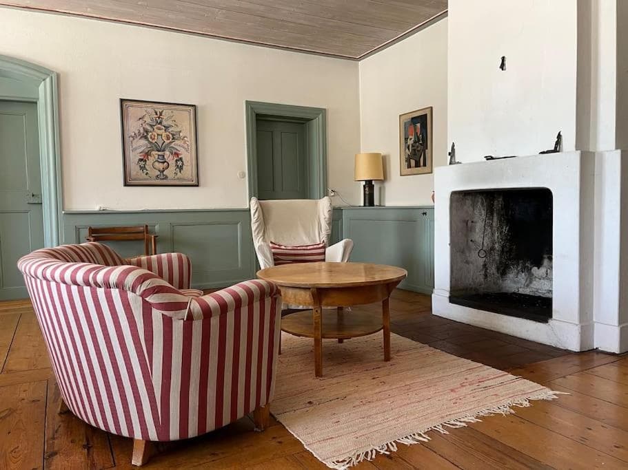 Lägenhet i slott från 1600-talet photo 7