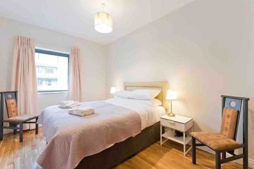 Luxury Two Bedroom Apt in Dublin photo 8