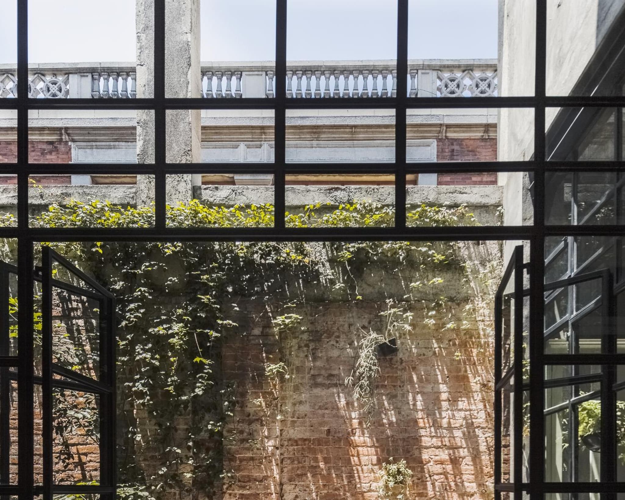Boutique Townhouse by XOLO STAYS photo 7