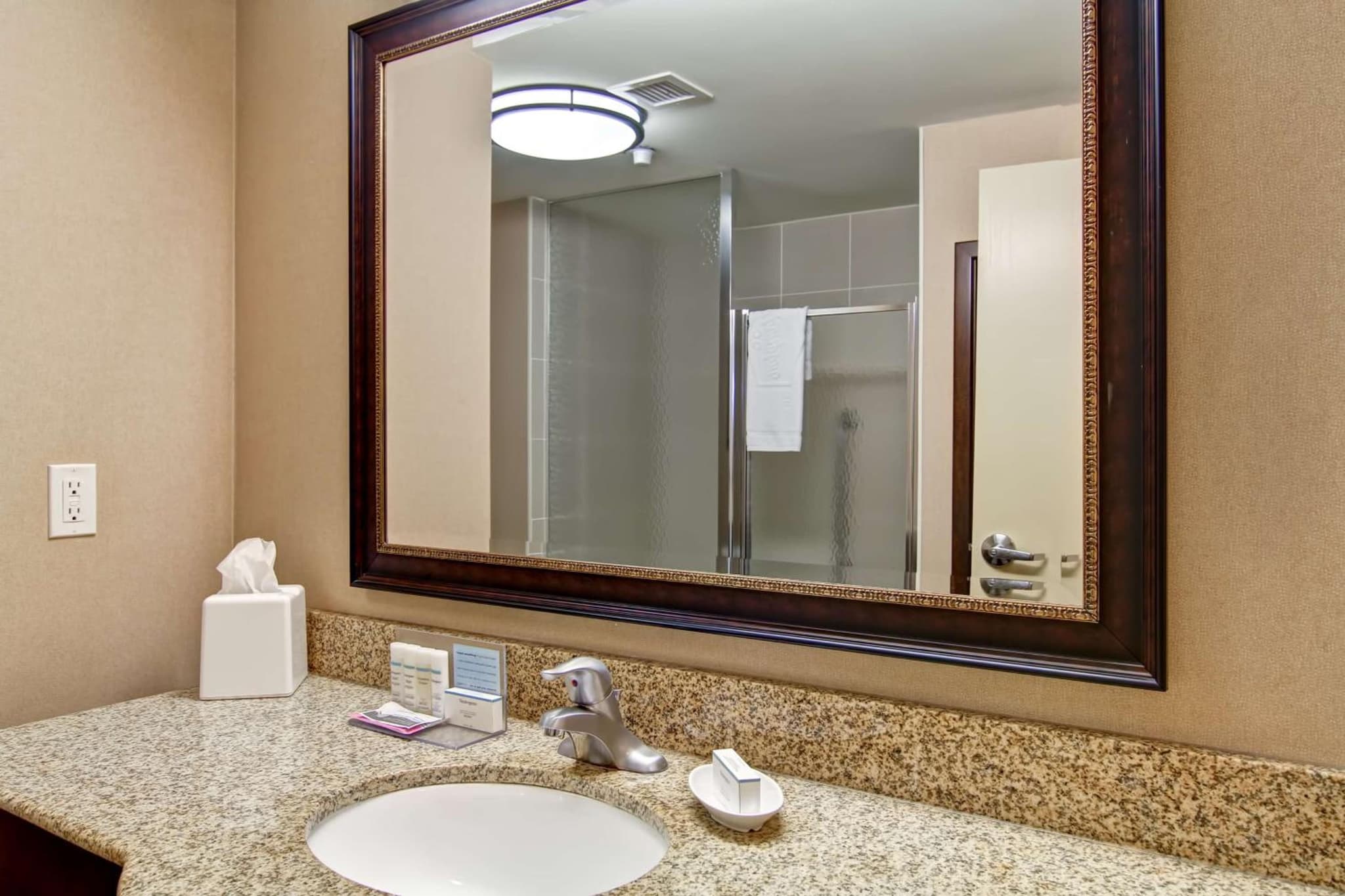Hampton Inn Sudbury, Ontario photo 7