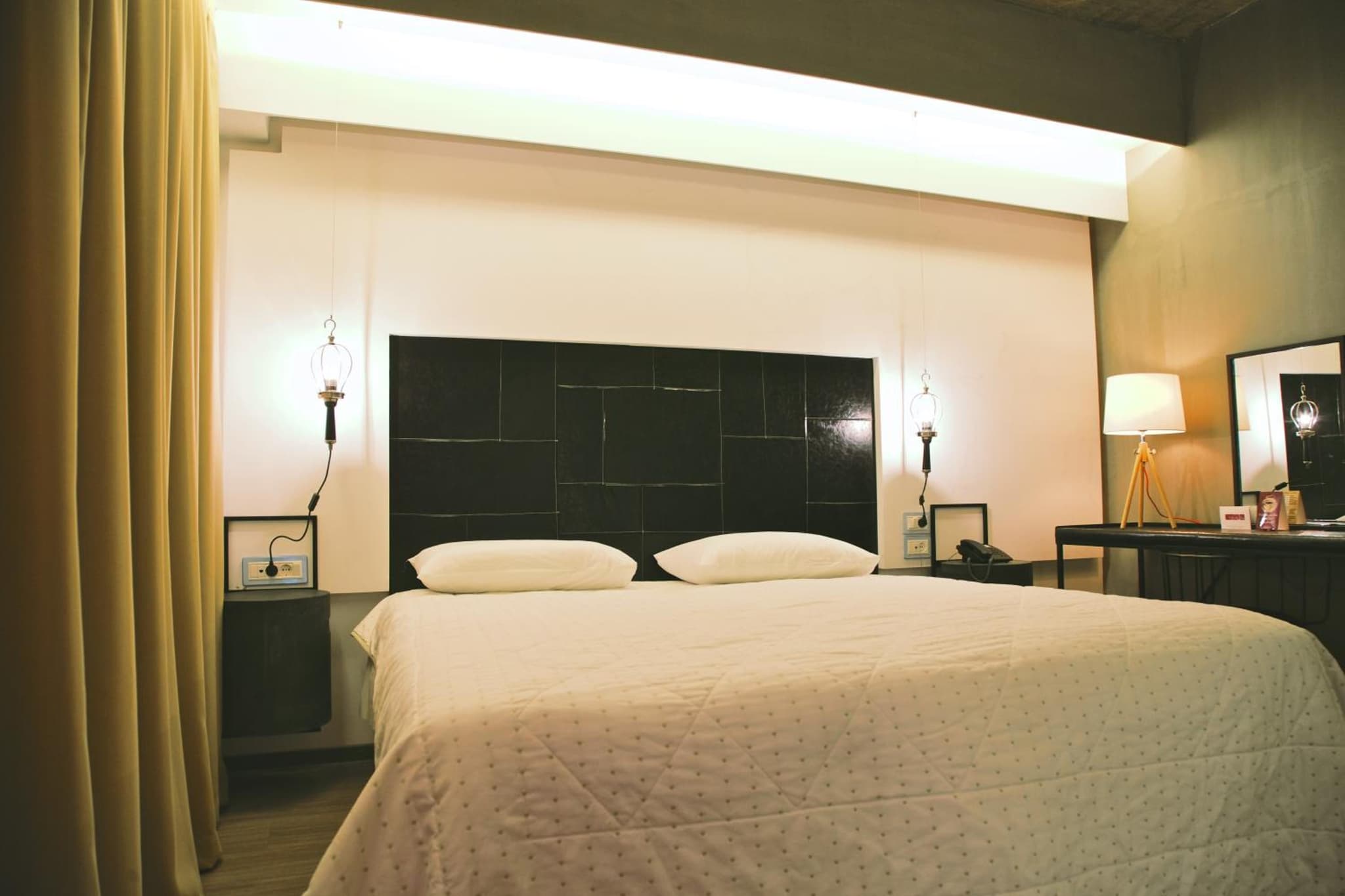 Adonis City Hotel photo 4