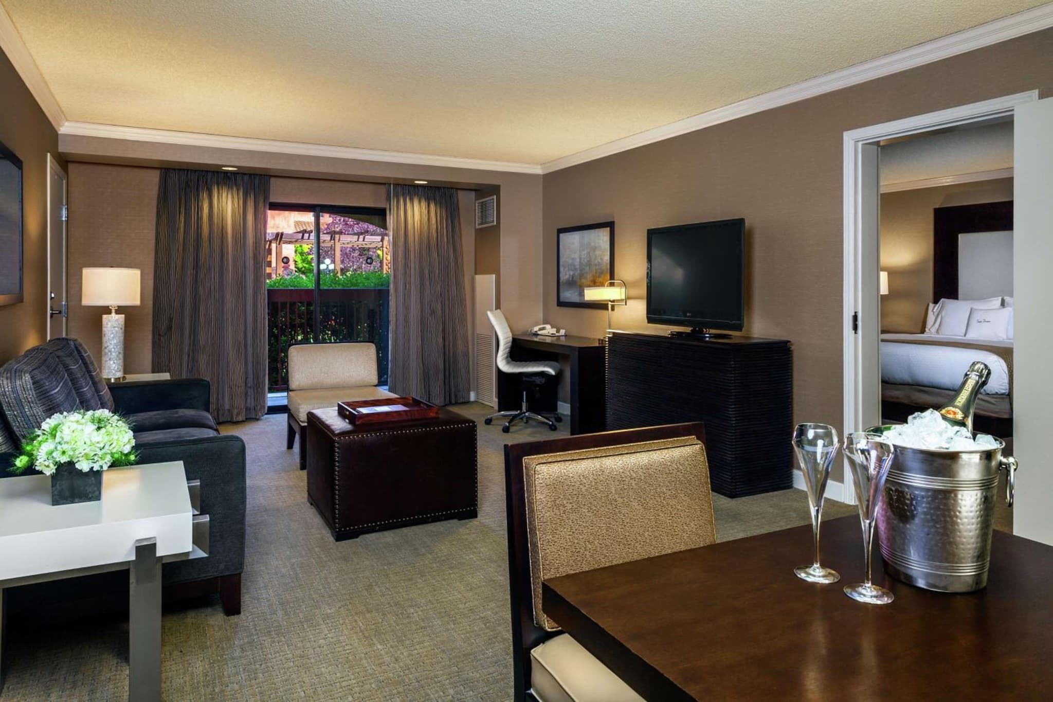 DoubleTree by Hilton Sonoma Wine Country photo 5