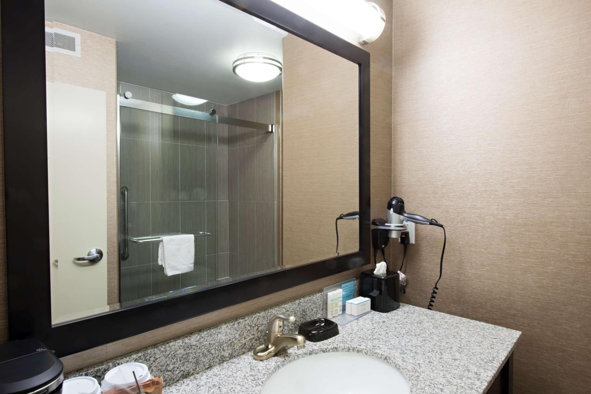 Hampton Inn Saskatoon South photo 9