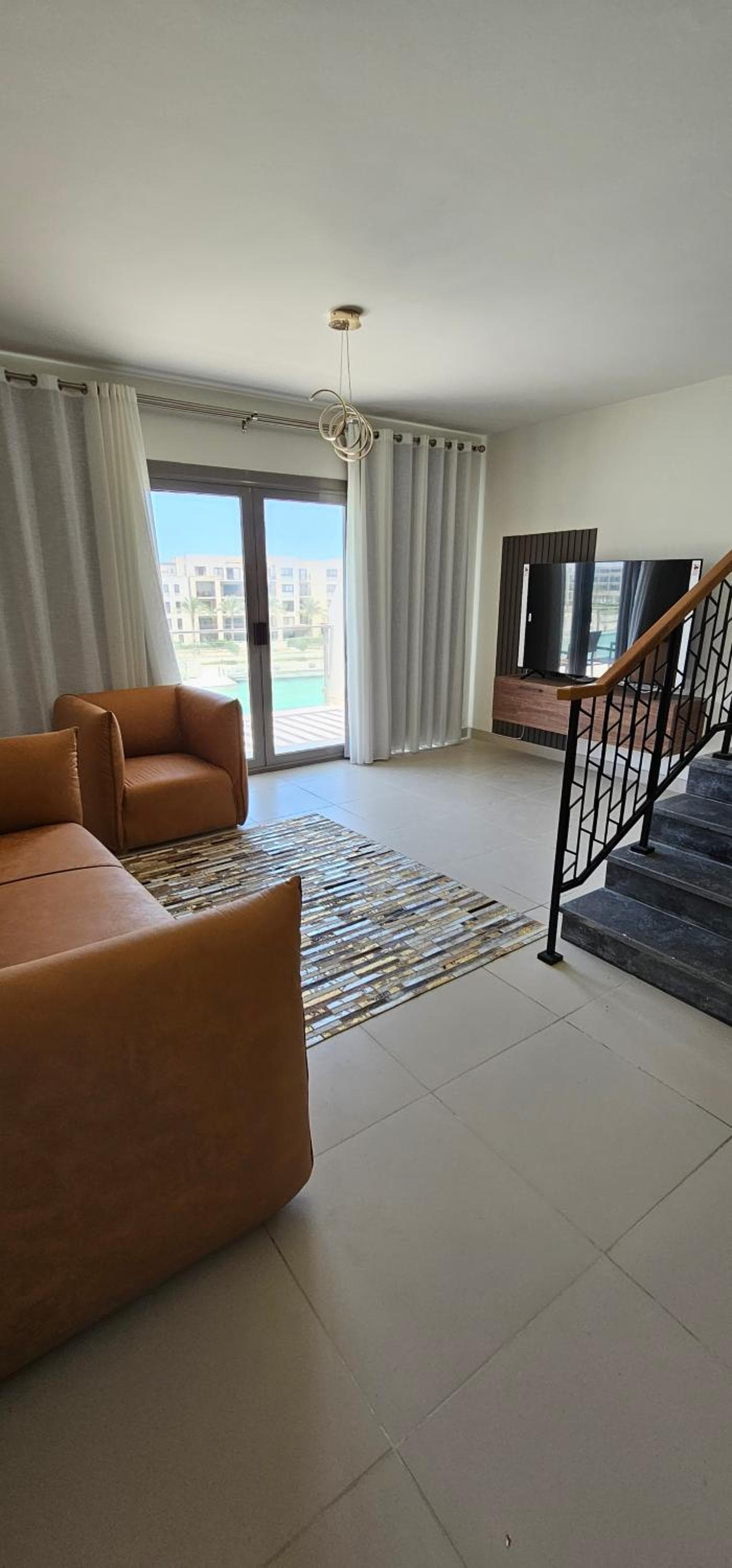 301 Duplex Marassi only Families photo 3