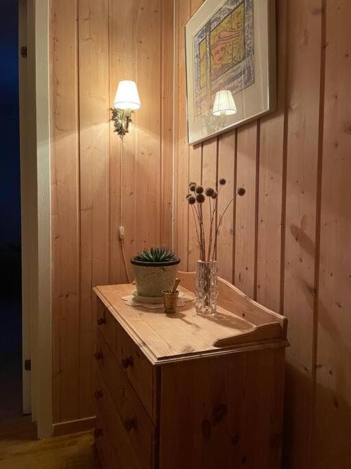 Koselig gammelt hus på gård photo 3