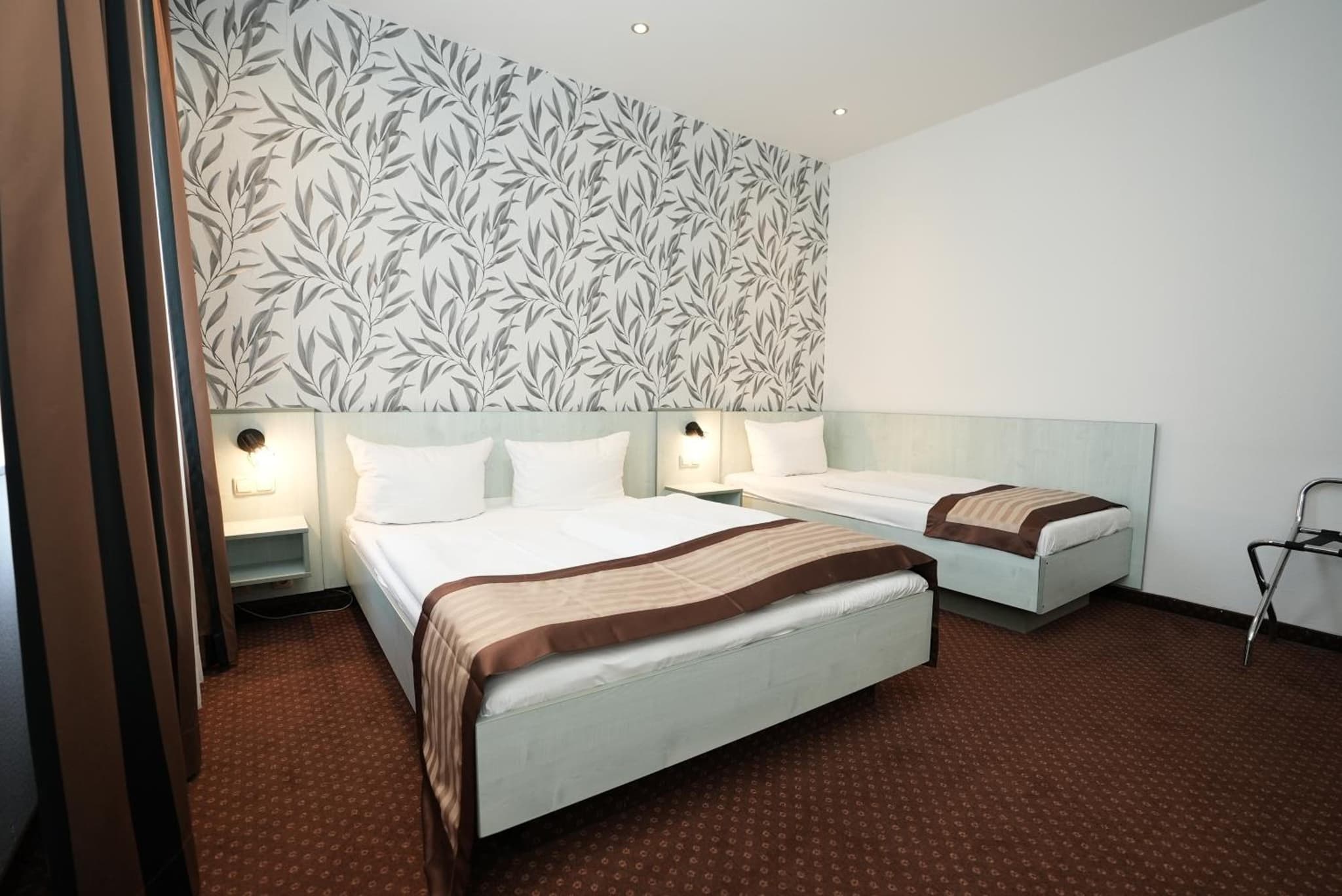 Hotel Attaché an der Messe by ANS photo 7