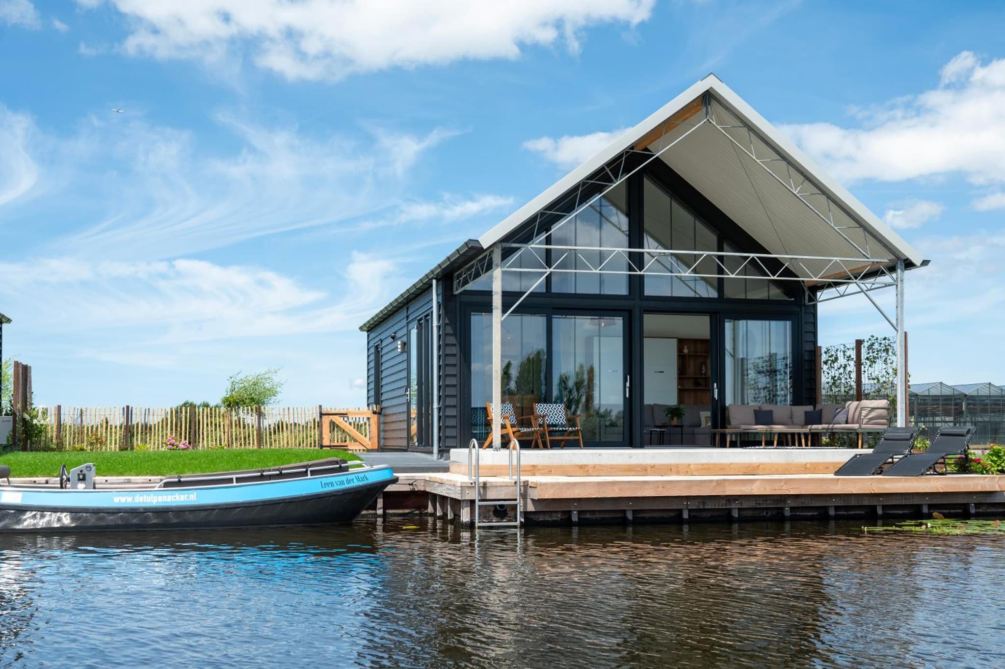 4 to 6 persons Tulpenacker waterfront