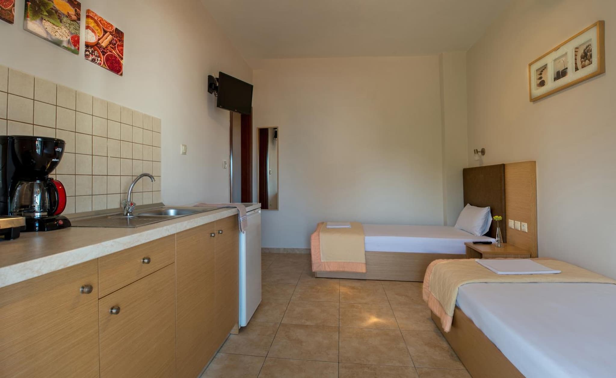 Nepheli Apartments and Studios photo 9