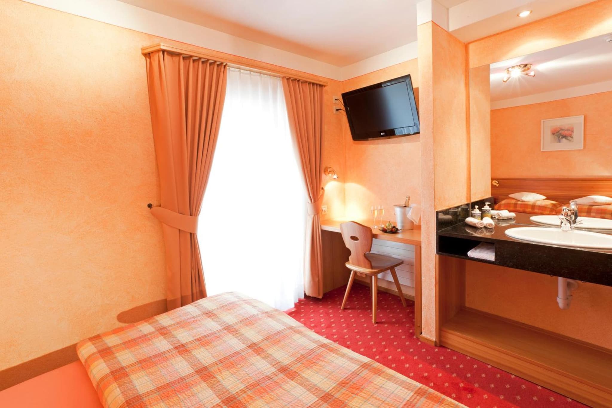 Hotel & SPA Croce Bianca photo 3