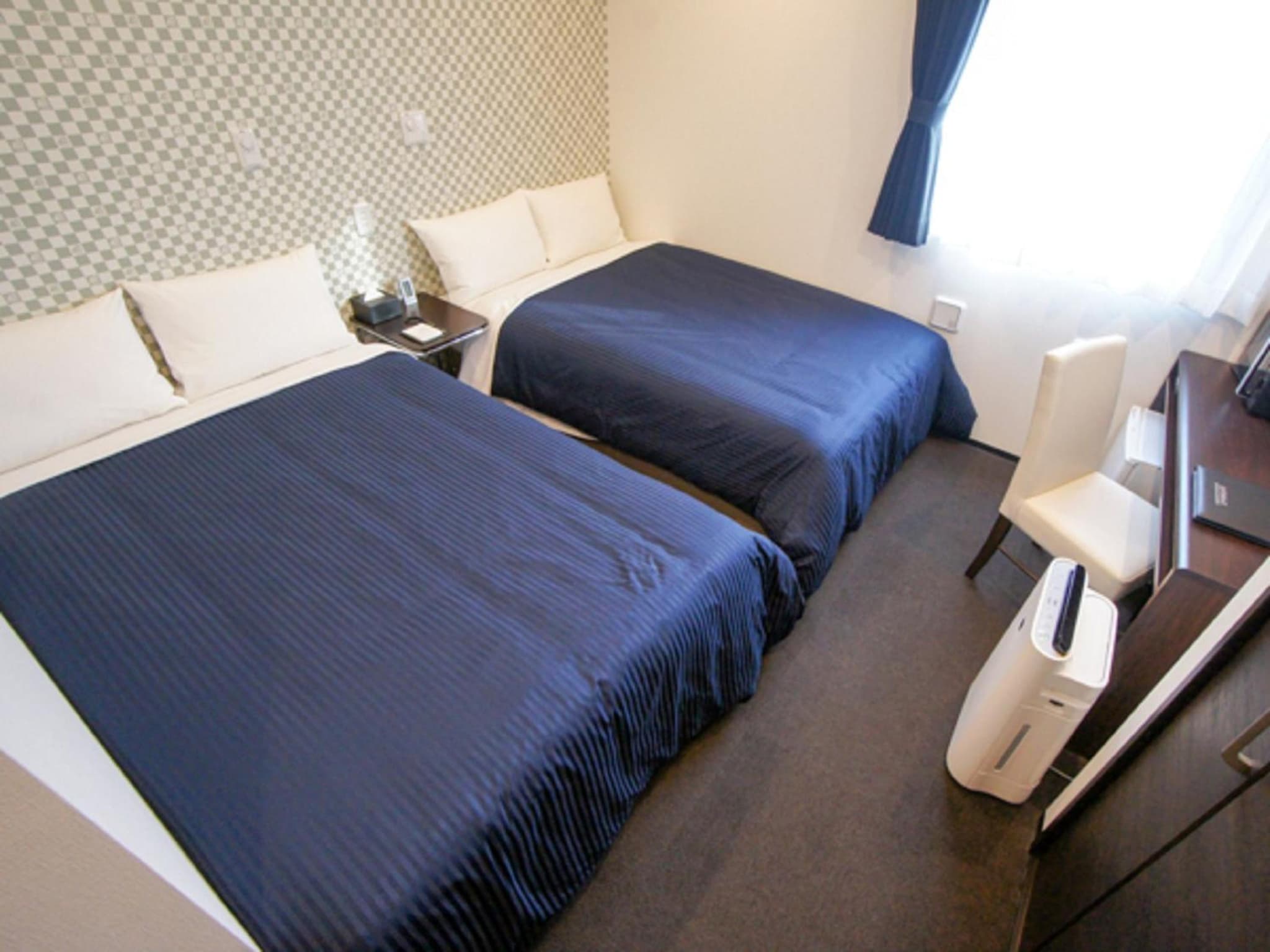 HOTEL LiVEMAX Minamihashimoto Ekimae photo 4