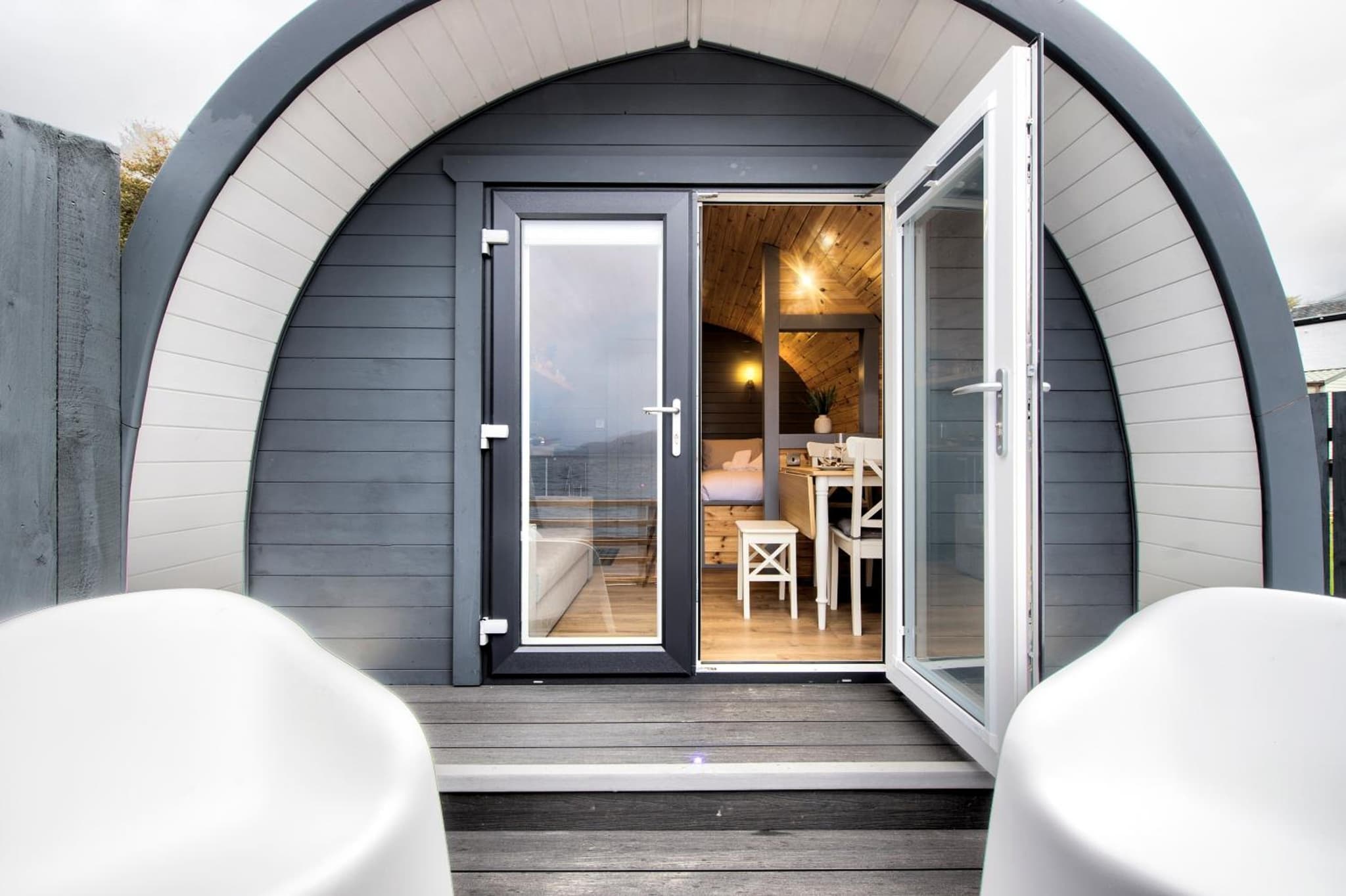 Onich Hotel & Lochside Beach Pods photo 2