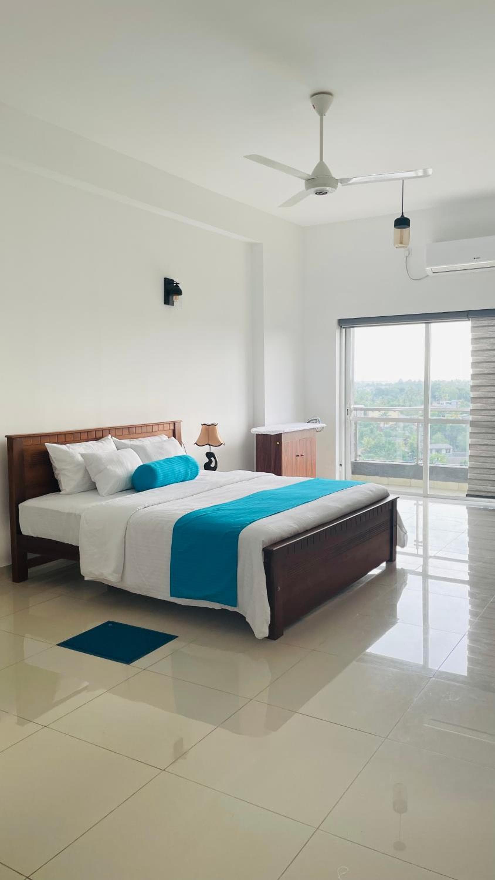 Luxe Highway Residencies photo 5