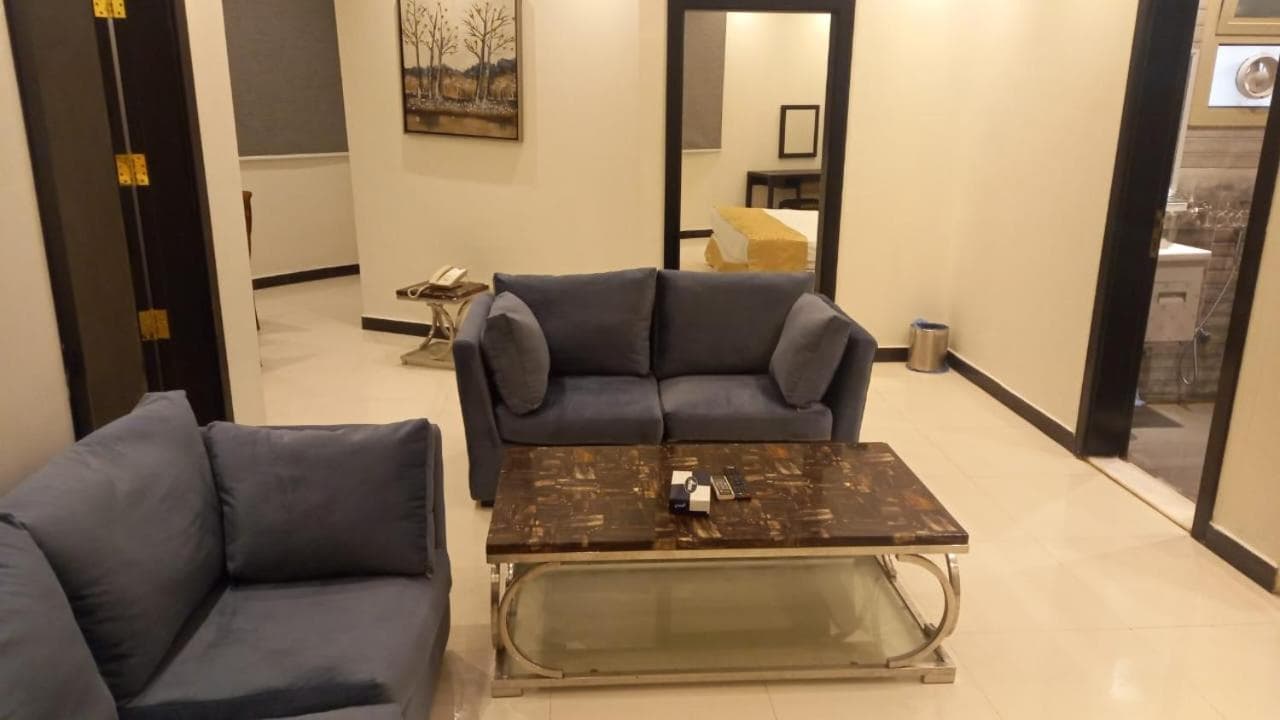 Quiet Rooms 1 photo 2
