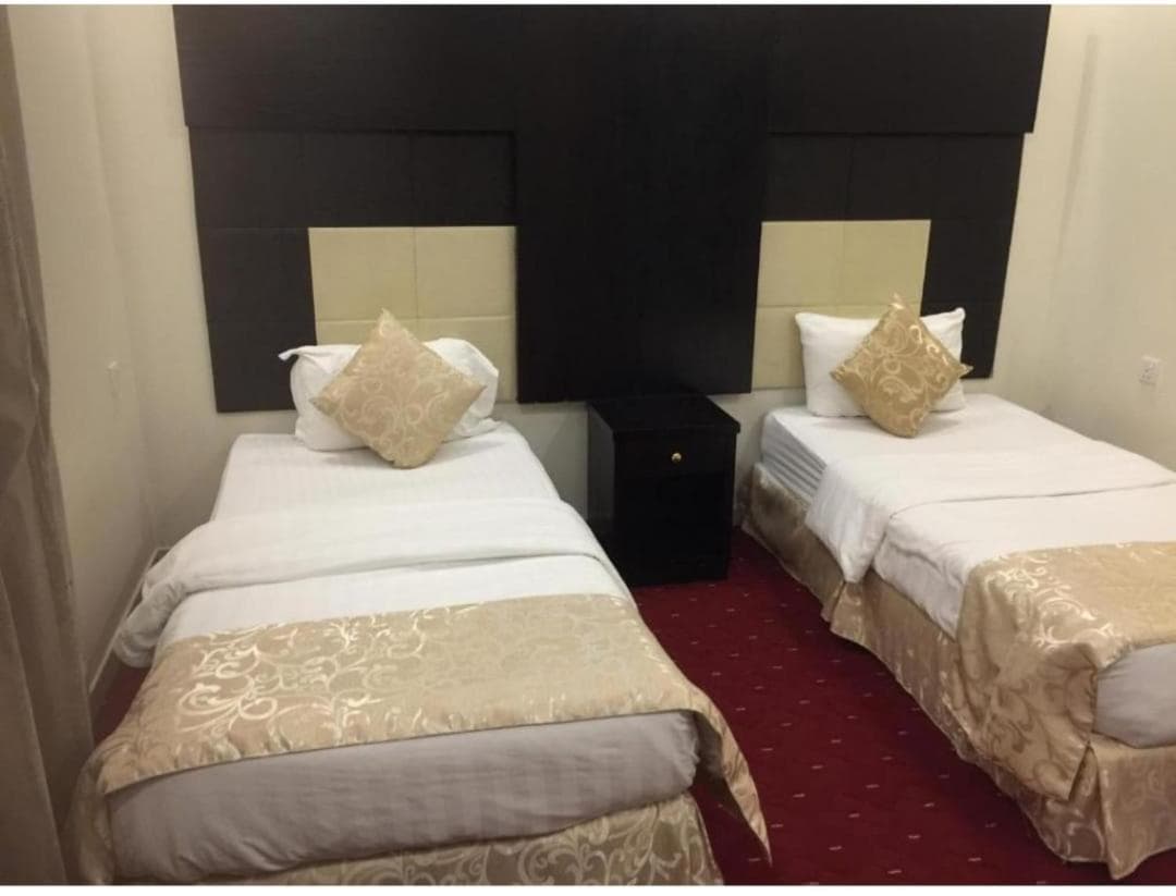 Quiet Rooms 2 Serviced Apartments photo 8