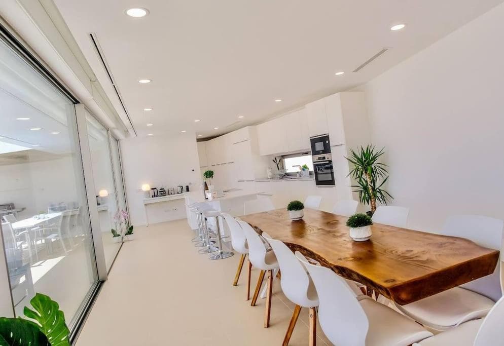 Ocean view Architectural Modern Villa photo 3