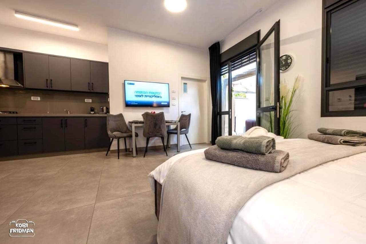 Yalarent Melody- Suites with privat pools photo 3