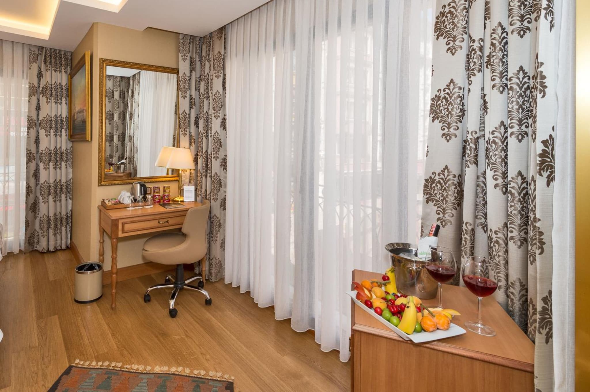 hotel room