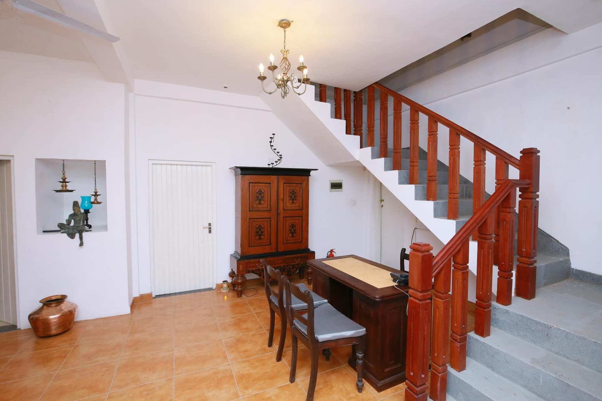 Ceylon House By Sunrise photo 2