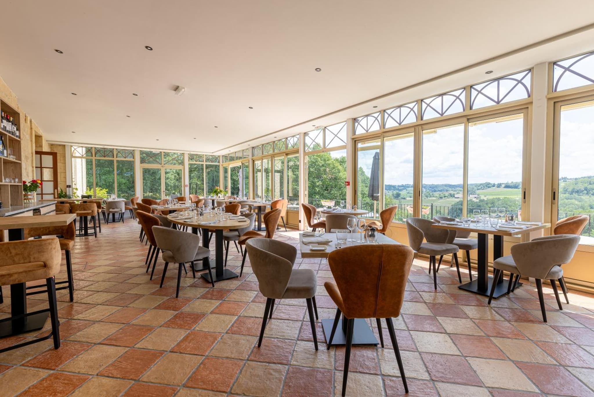 restaurant