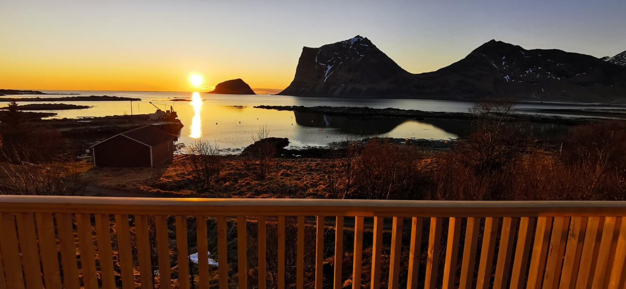 Mannen Panorama Lofoten photo 5