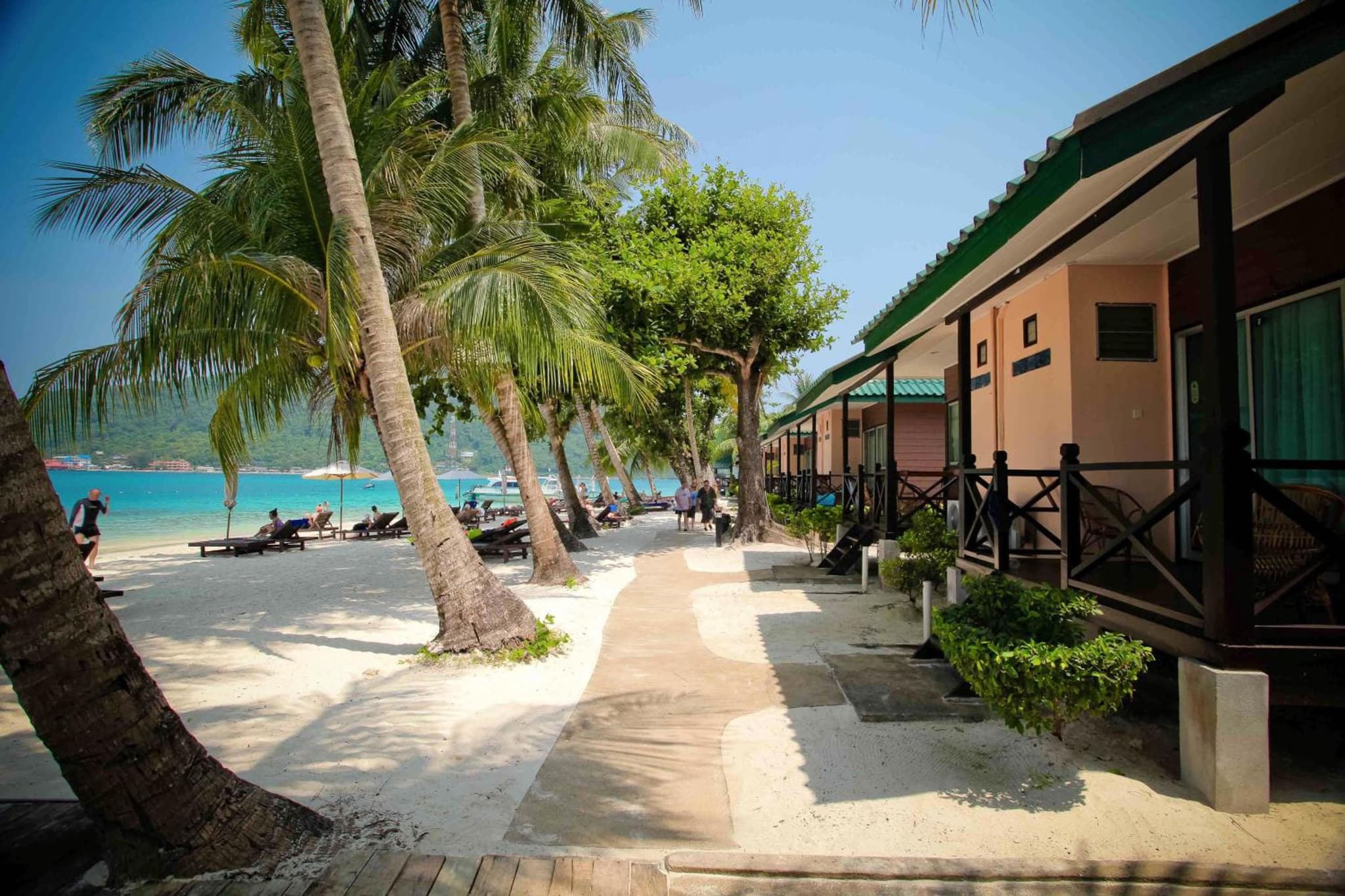 Tuna Bay Island Resort photo 2