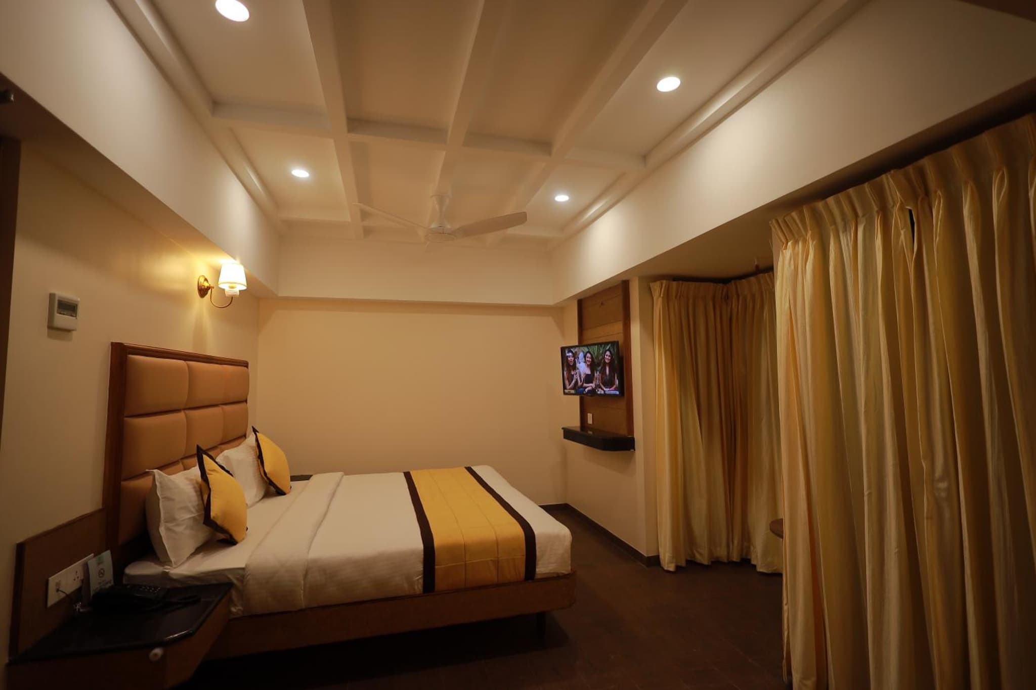 Hotel Grand Sabarees photo 3